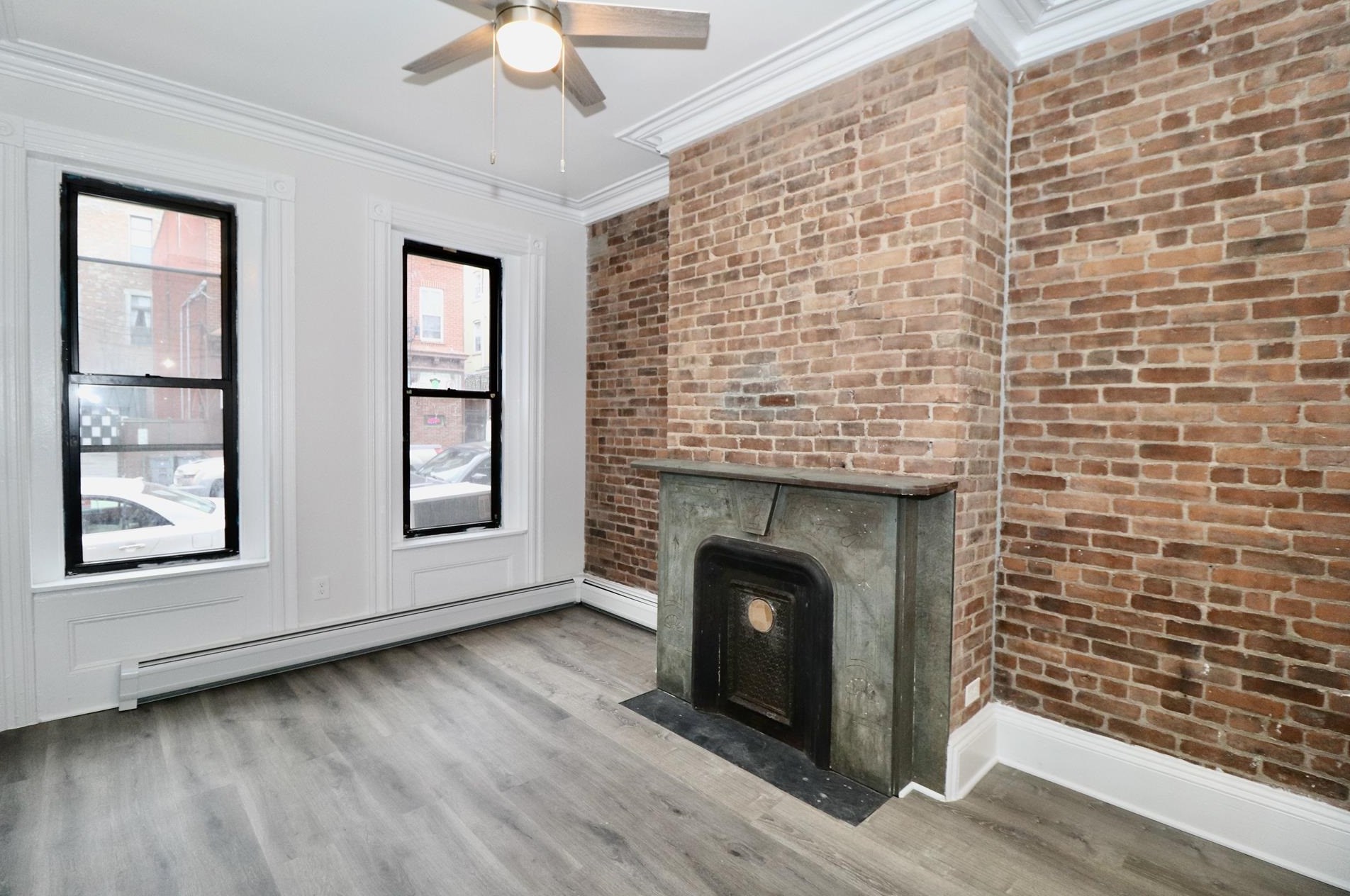 493 Monmouth St #1l, Jersey City, NJ 07302