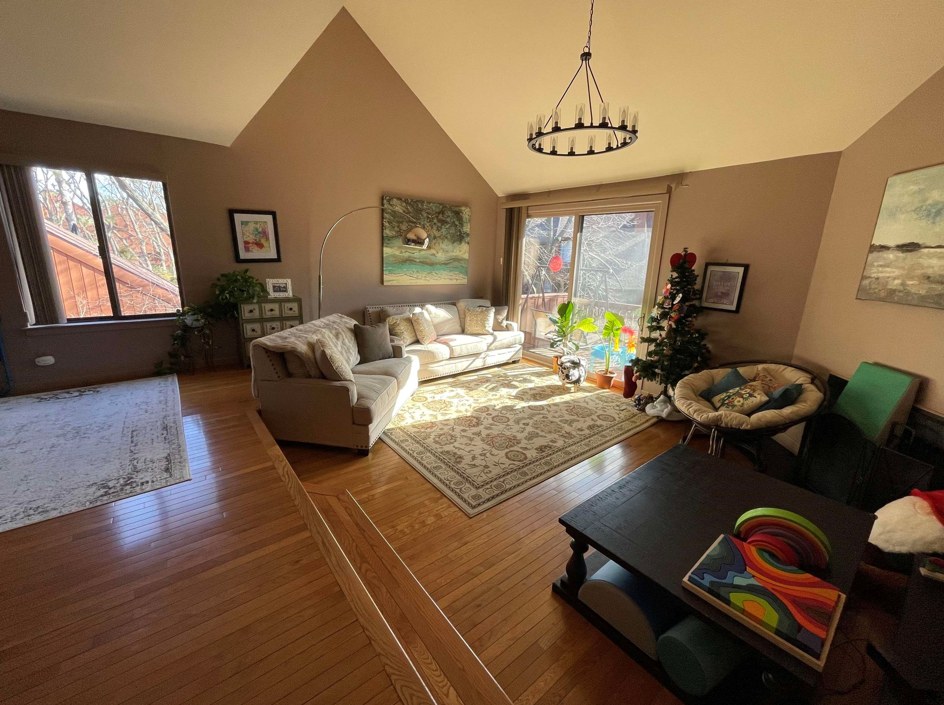 534 Teal Plaza #534, Secaucus, NJ 07094