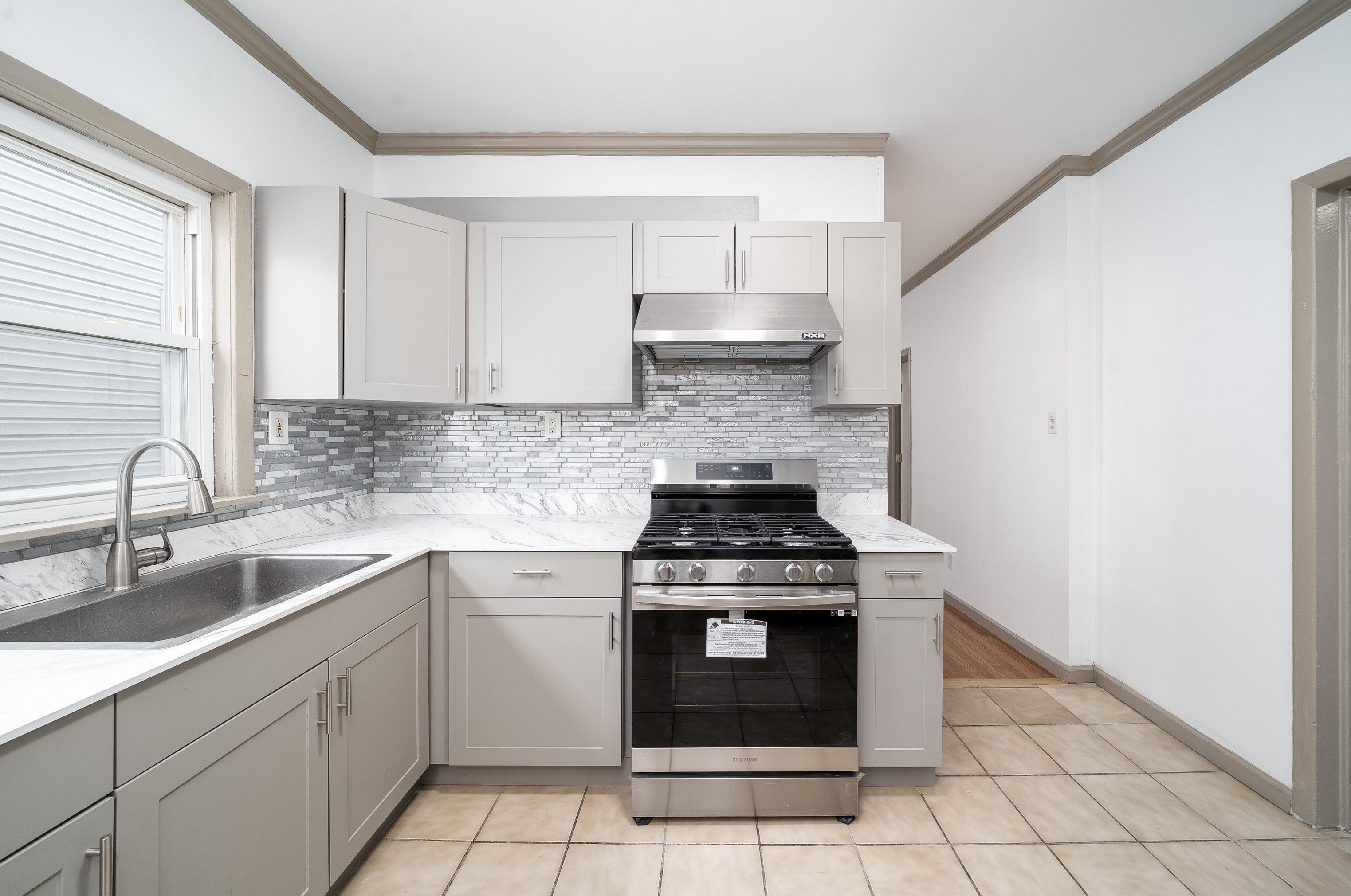25 Olean Ave #1, Jersey City, NJ 07304