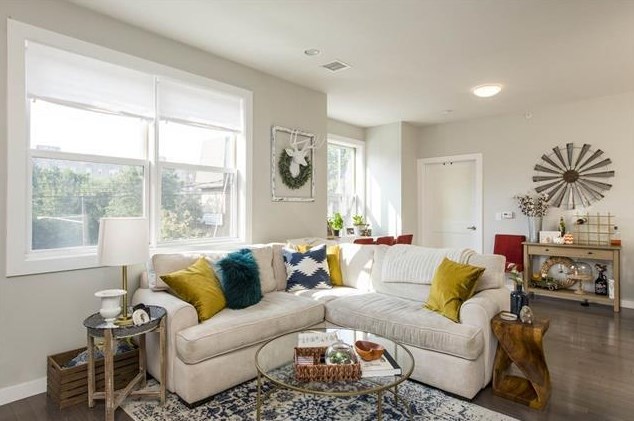 302 Palisade Ave #201, Jersey City, NJ 07307