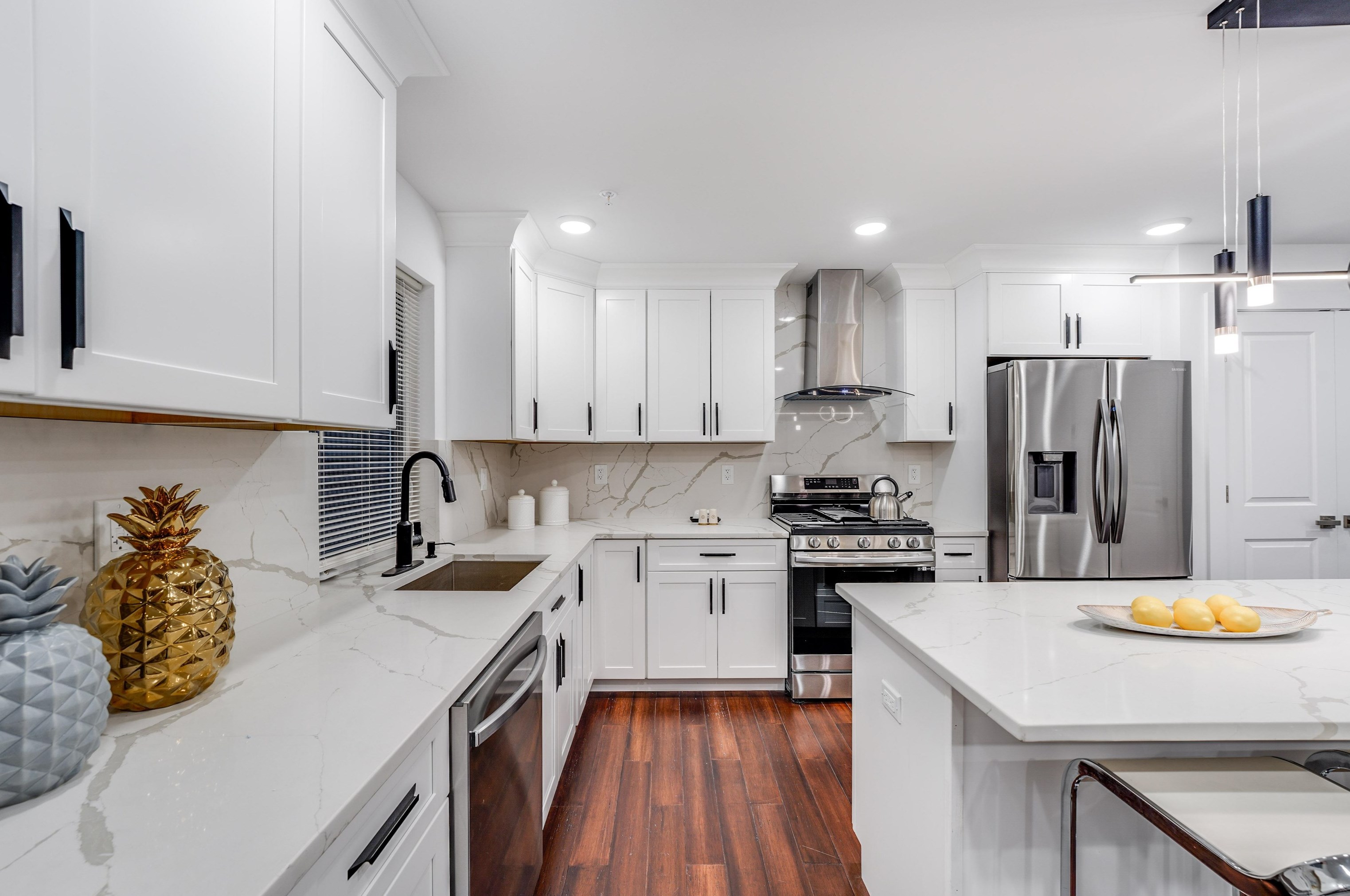1305 Palisade Ave #301, Union City, NJ 07087