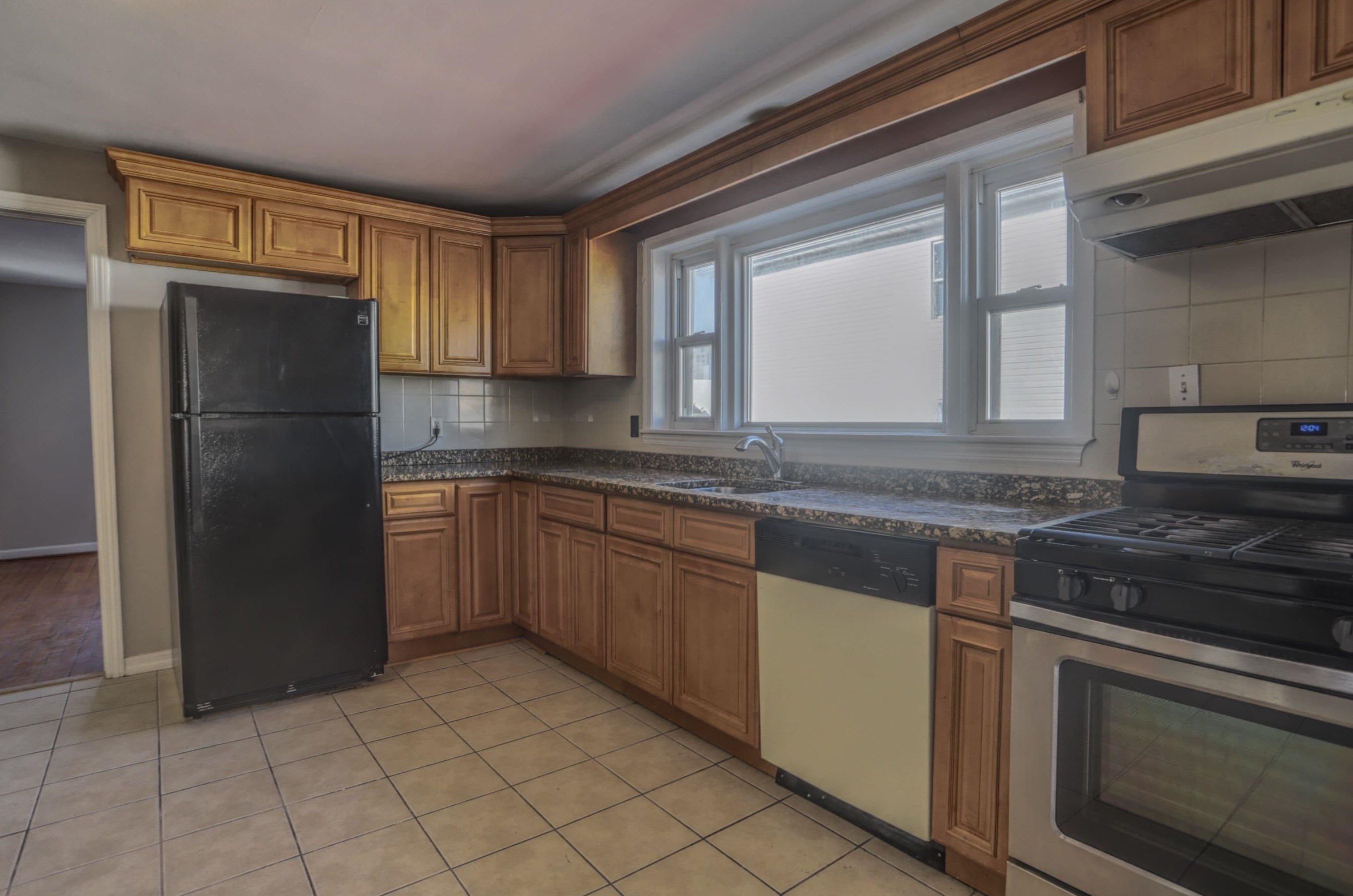 125 Laidlaw Ave # 2, Jersey City, NJ