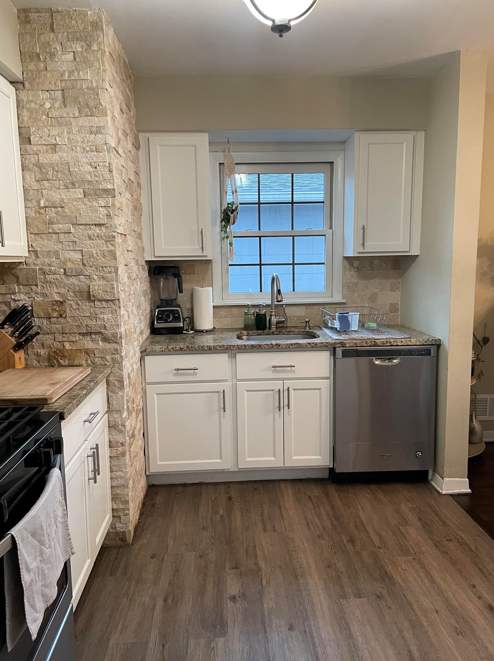 101 E 26th St, Bayonne, NJ 07002