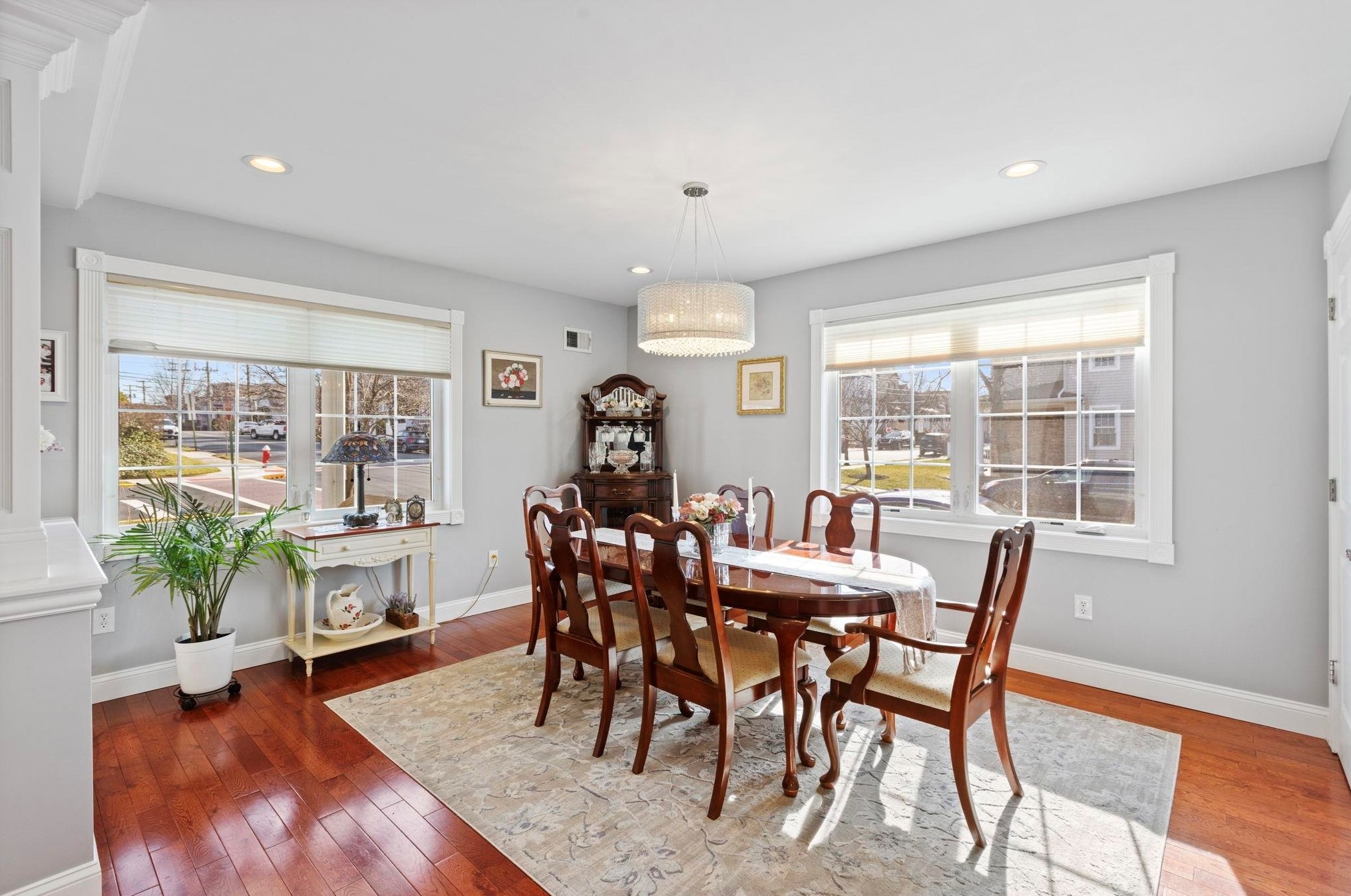753 9th St, Secaucus NJ  07094-3321 exterior