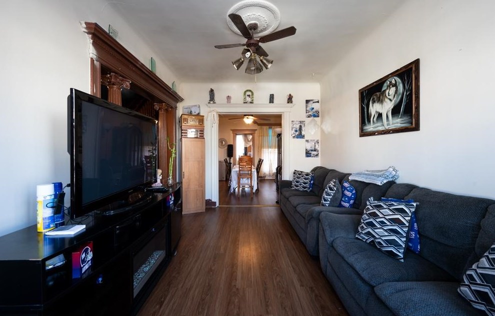 82 Arlington Ave, Jersey City, NJ 07305-4302