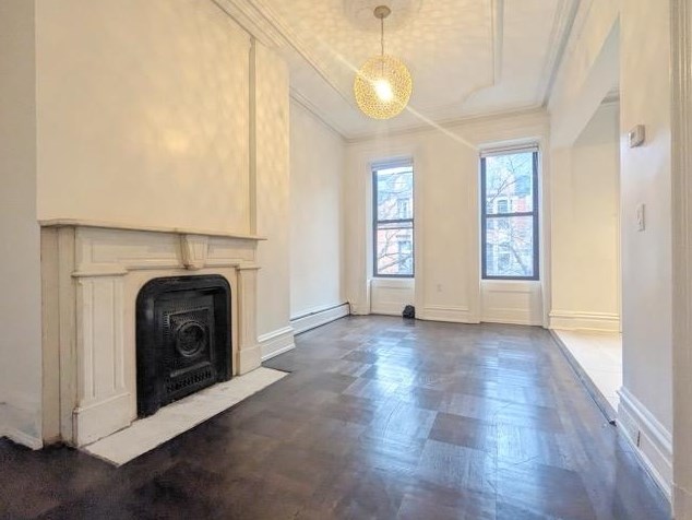 120 Mercer St #2, Jersey City, NJ 07302