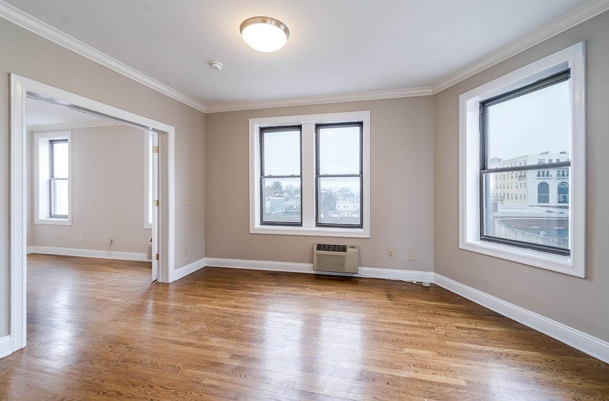 151 Sip Ave #33, Jersey City, NJ 07306