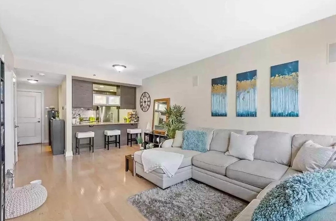 10 Regent St #716, Jersey City, NJ 07302