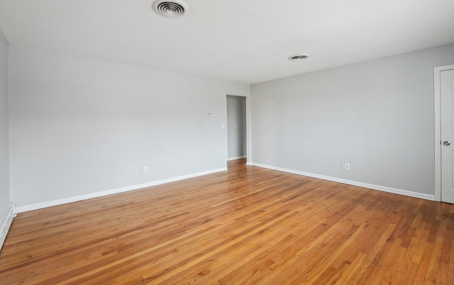 64 Mary St #2, Belleville, NJ 07109