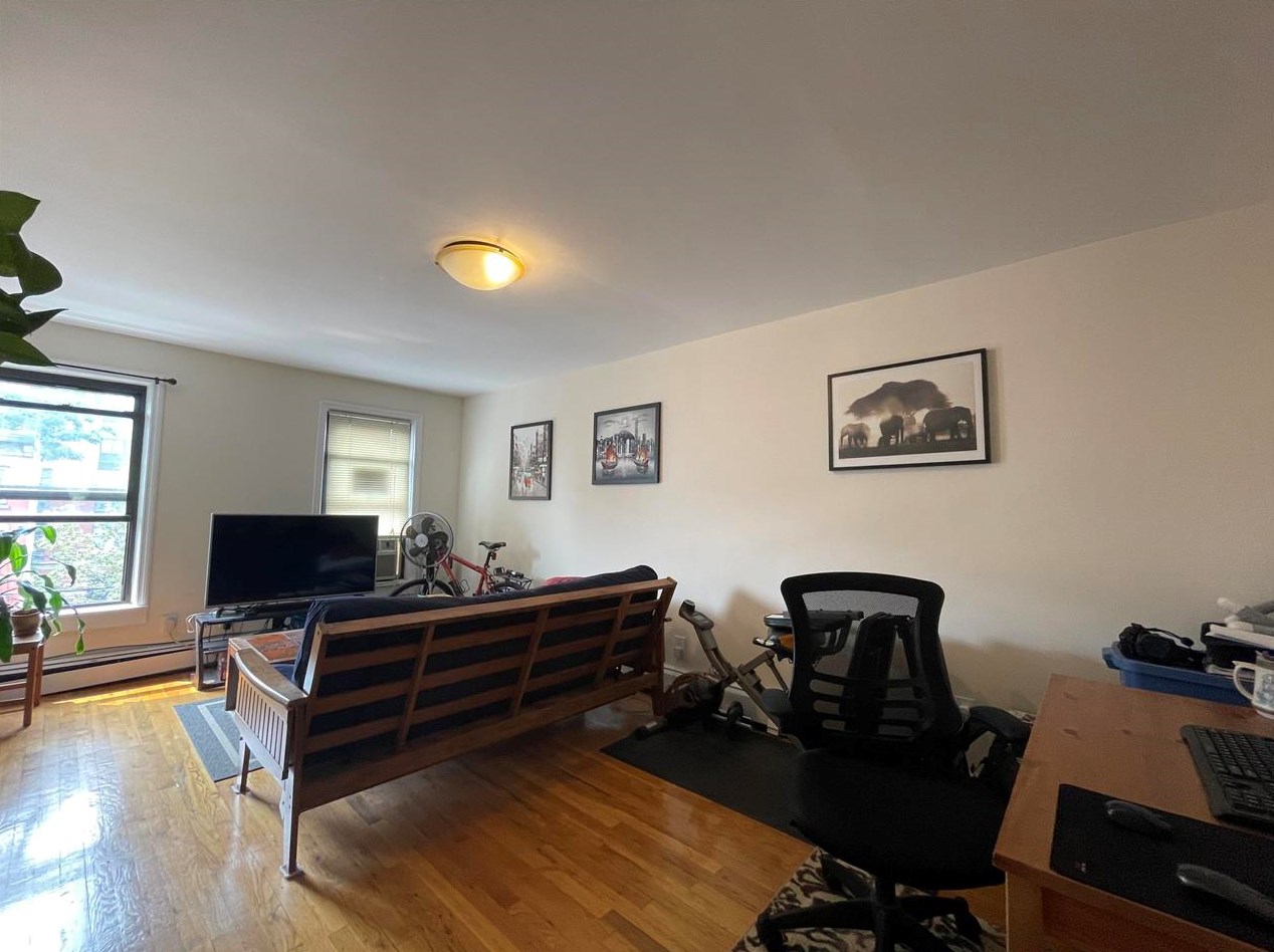 522 Manila Ave #2, Jersey City, NJ 07302
