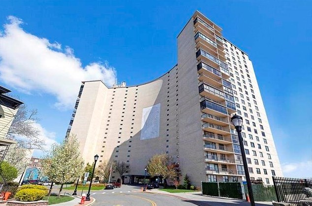 380 Mountain Rd Apt 1715, Union City, NJ 07087