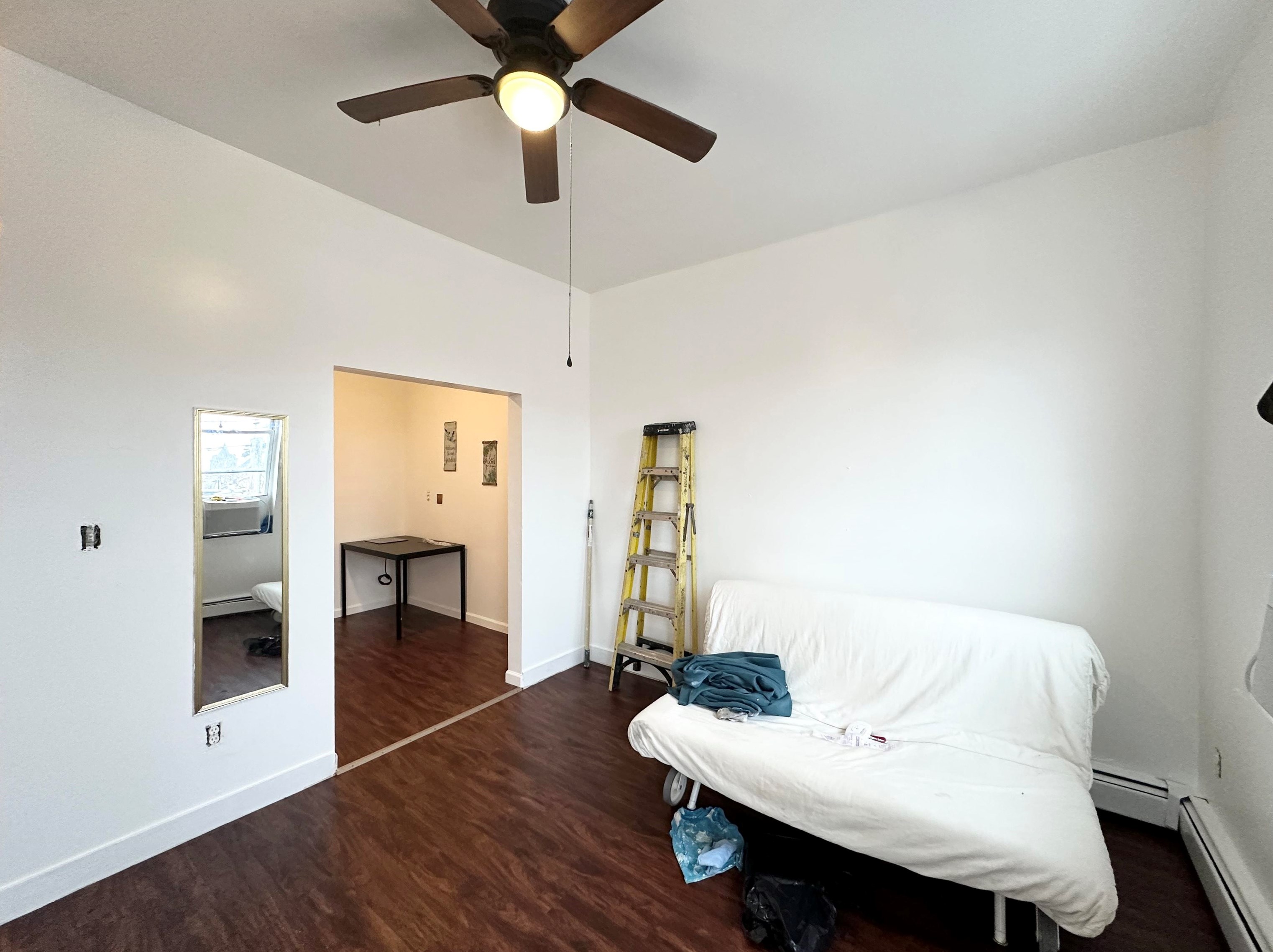 189 Van Horne St, Jersey City, NJ 07304-3319