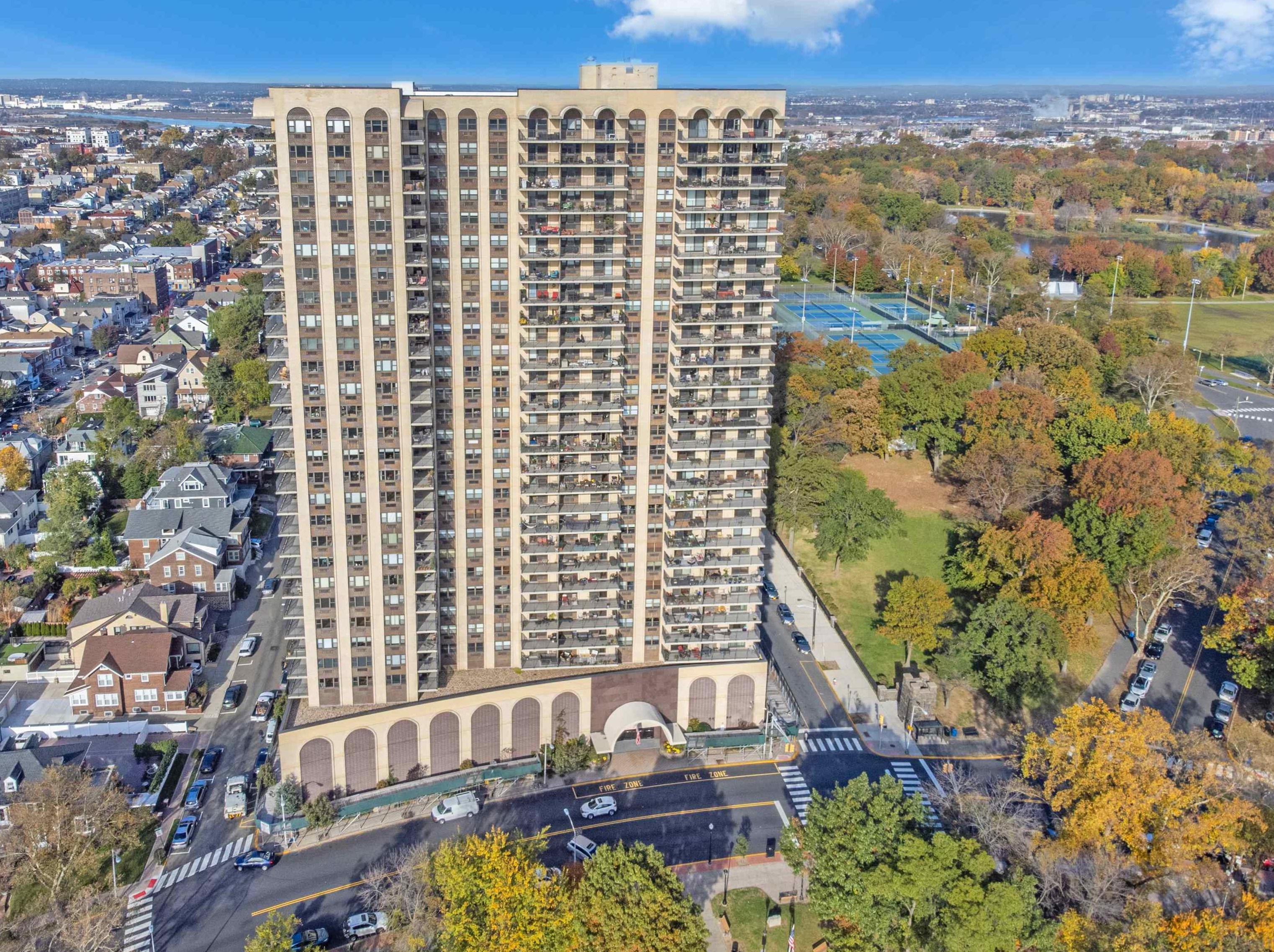 7855 Blvd E #22c, North Bergen, NJ 07047
