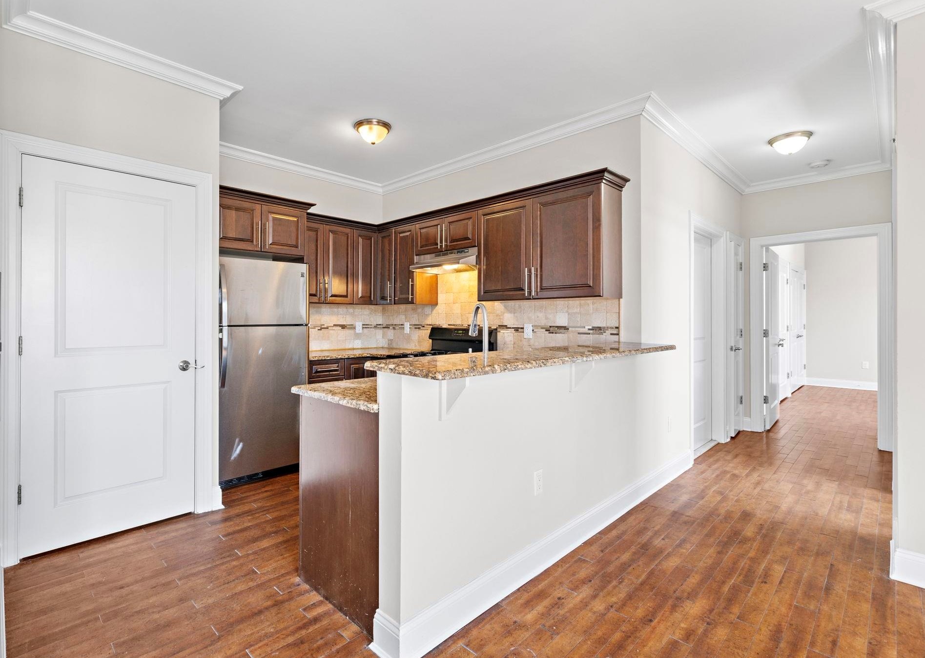 320 51st St #410, West New York, NJ 07093