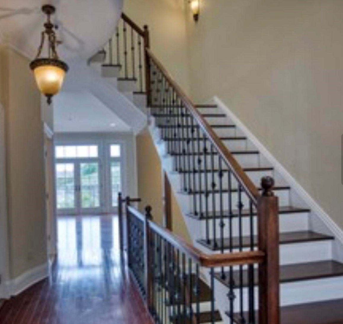 17 Moorings Ln #17, Edgewater, NJ 07020