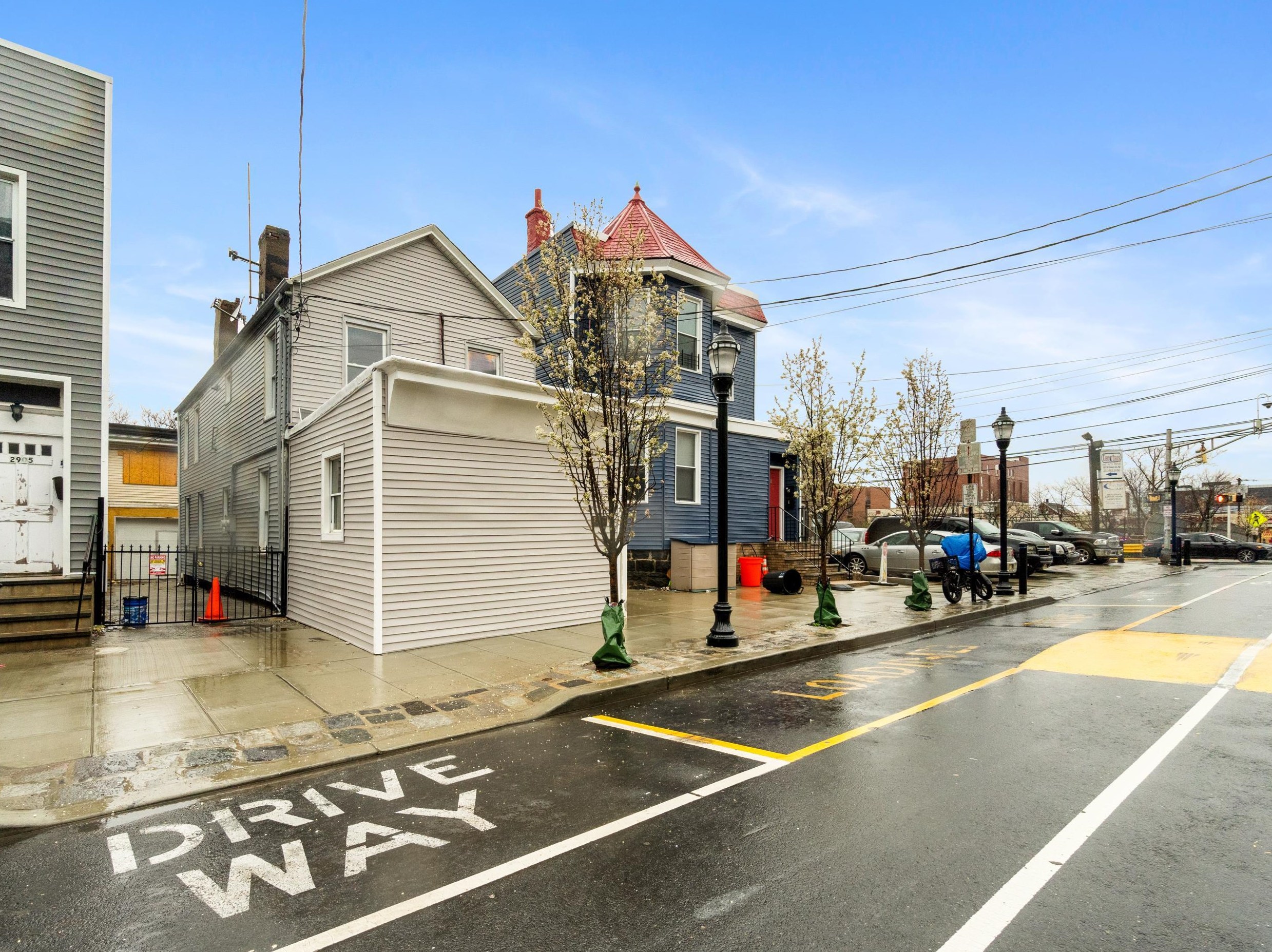 2907 Central Ave, Union City, NJ 07087-3814