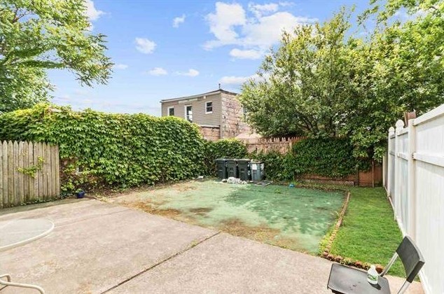 287 Old Bergen Rd, Jersey City NJ  07305-2715 exterior