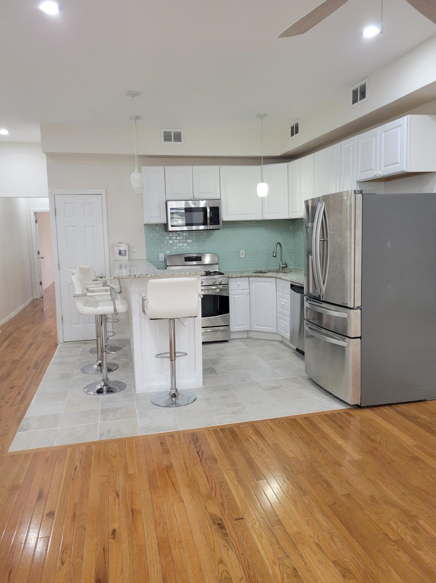 253 Pine St, Jersey City, NJ 07304-4024