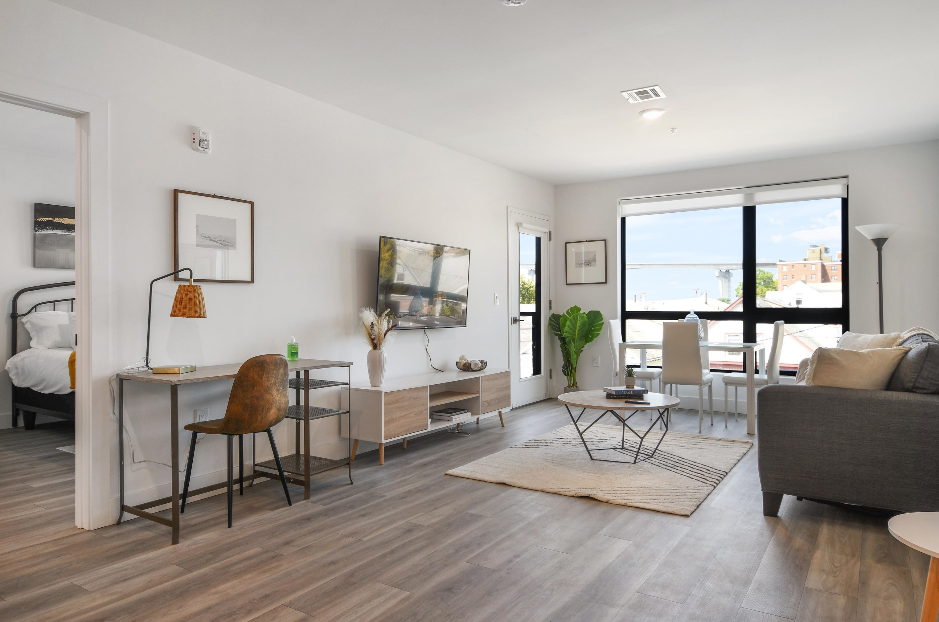115-117 W 2nd St #302, Bayonne, NJ 07002