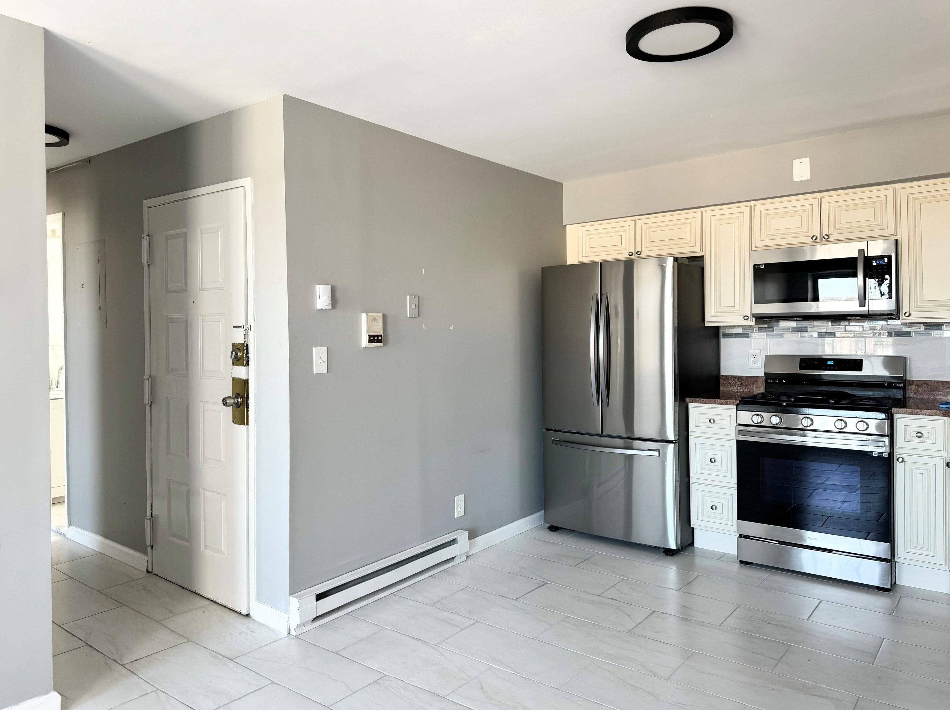 502 Central Ave Apt D2, Jersey City, NJ 07307