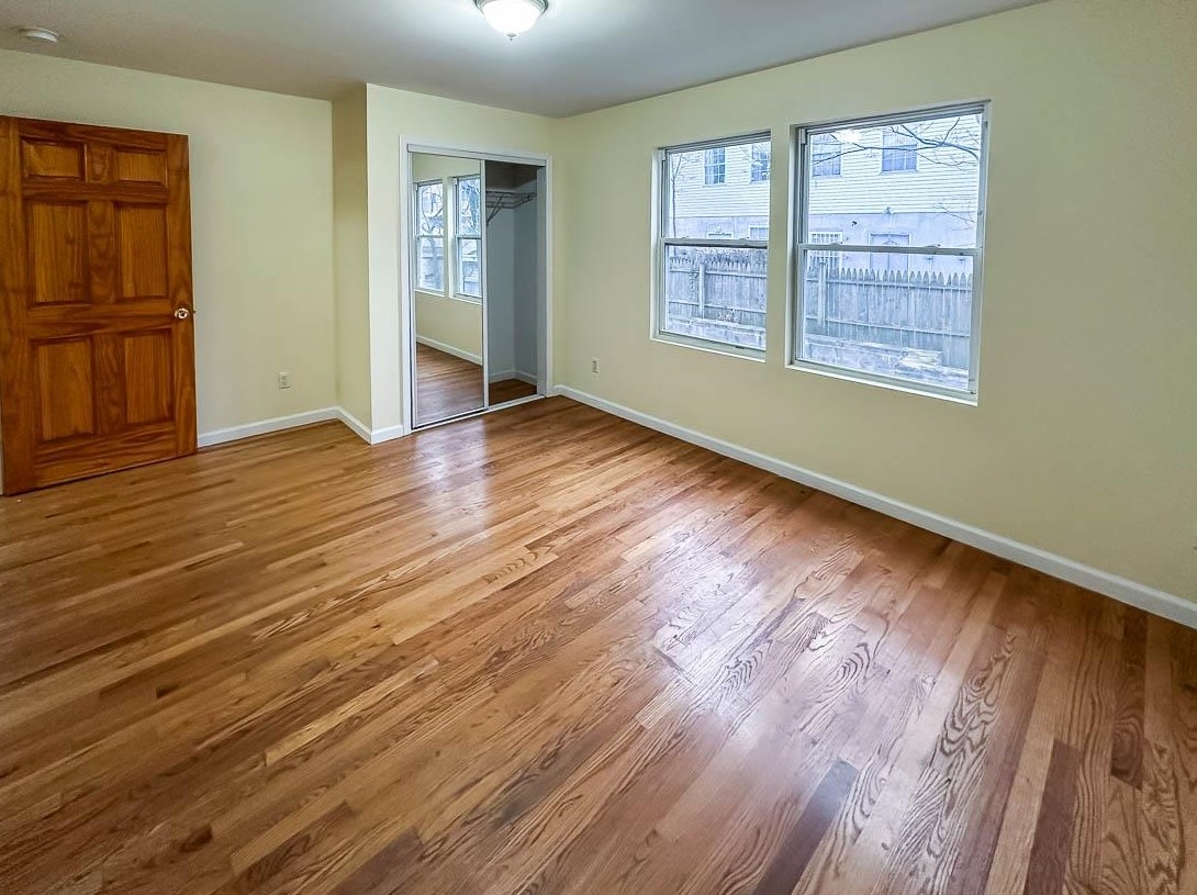 58 Wales Ave, Jersey City, NJ 07306-6412