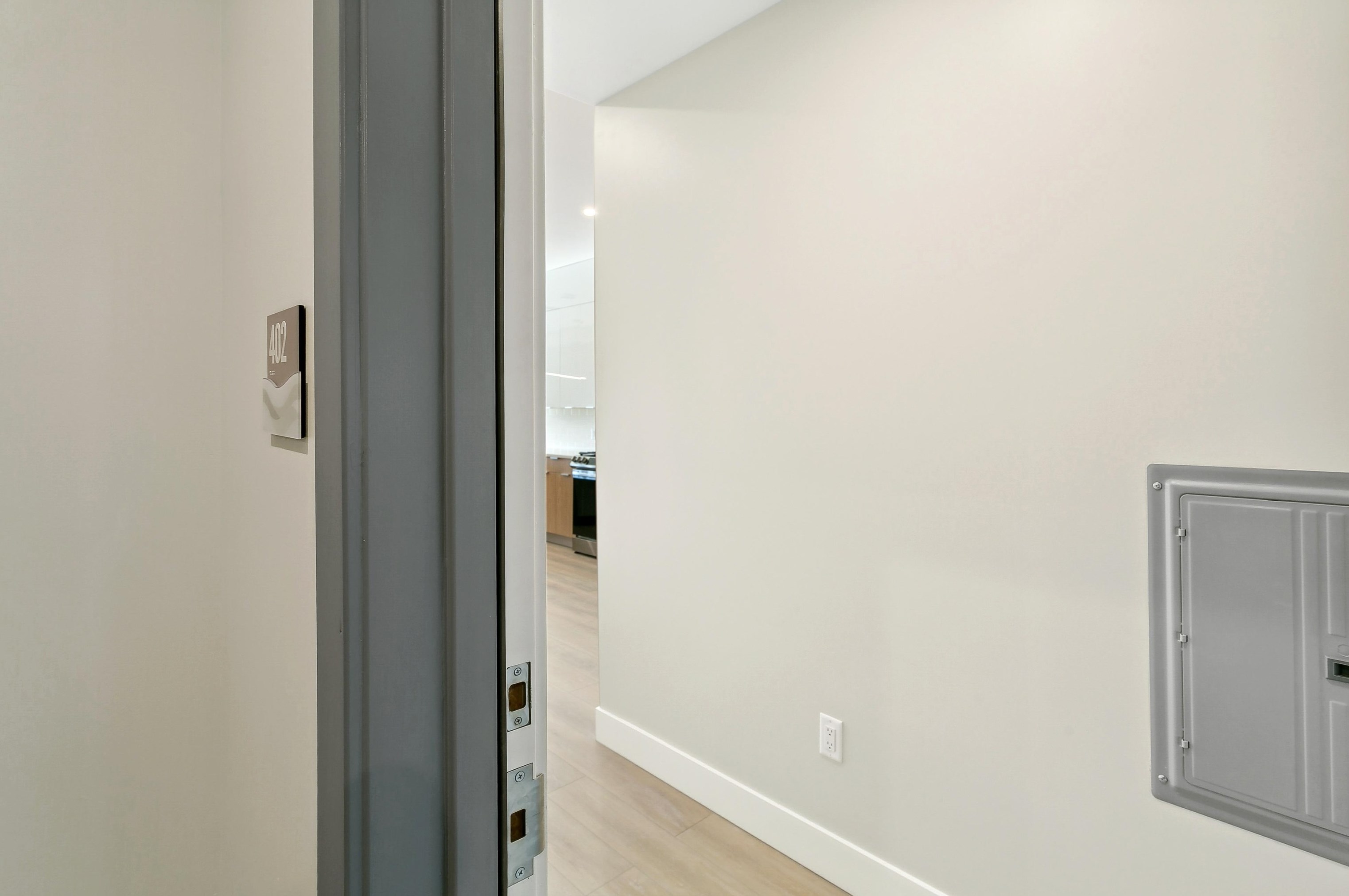 6800 Polk St #402, West New York, NJ 07093