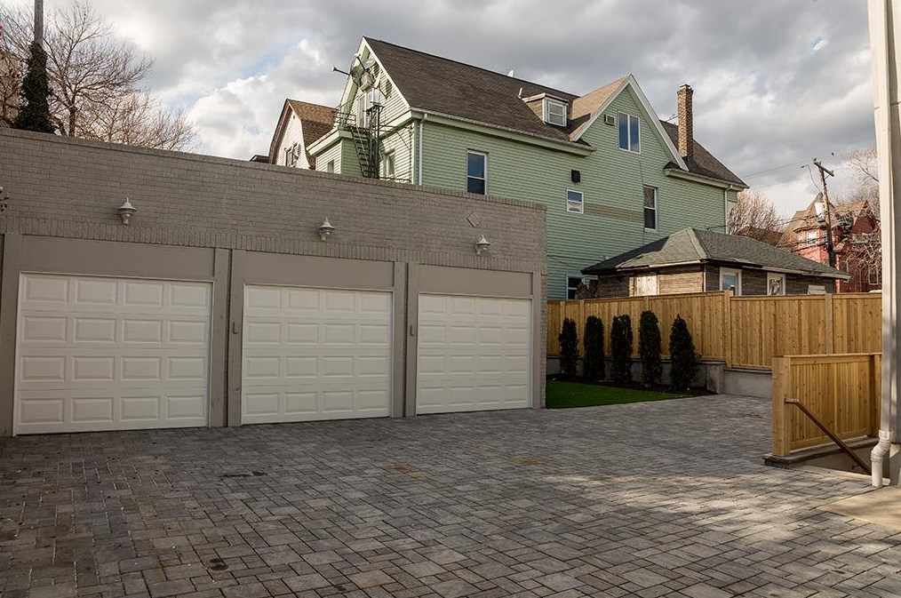 997 Blvd, Union City NJ 07086-7157 exterior