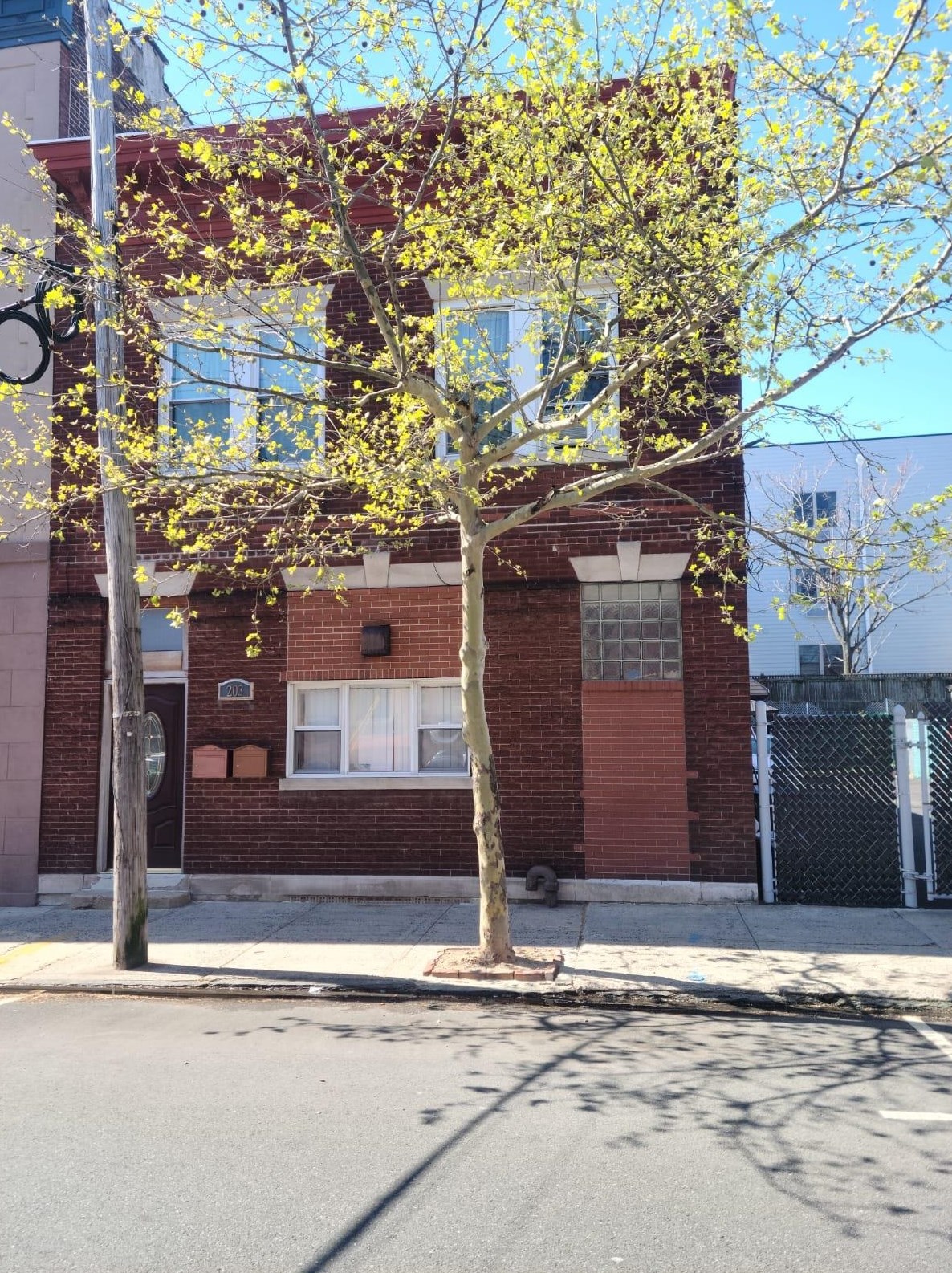 203 62nd St #apt 2, West New York, NJ 07093