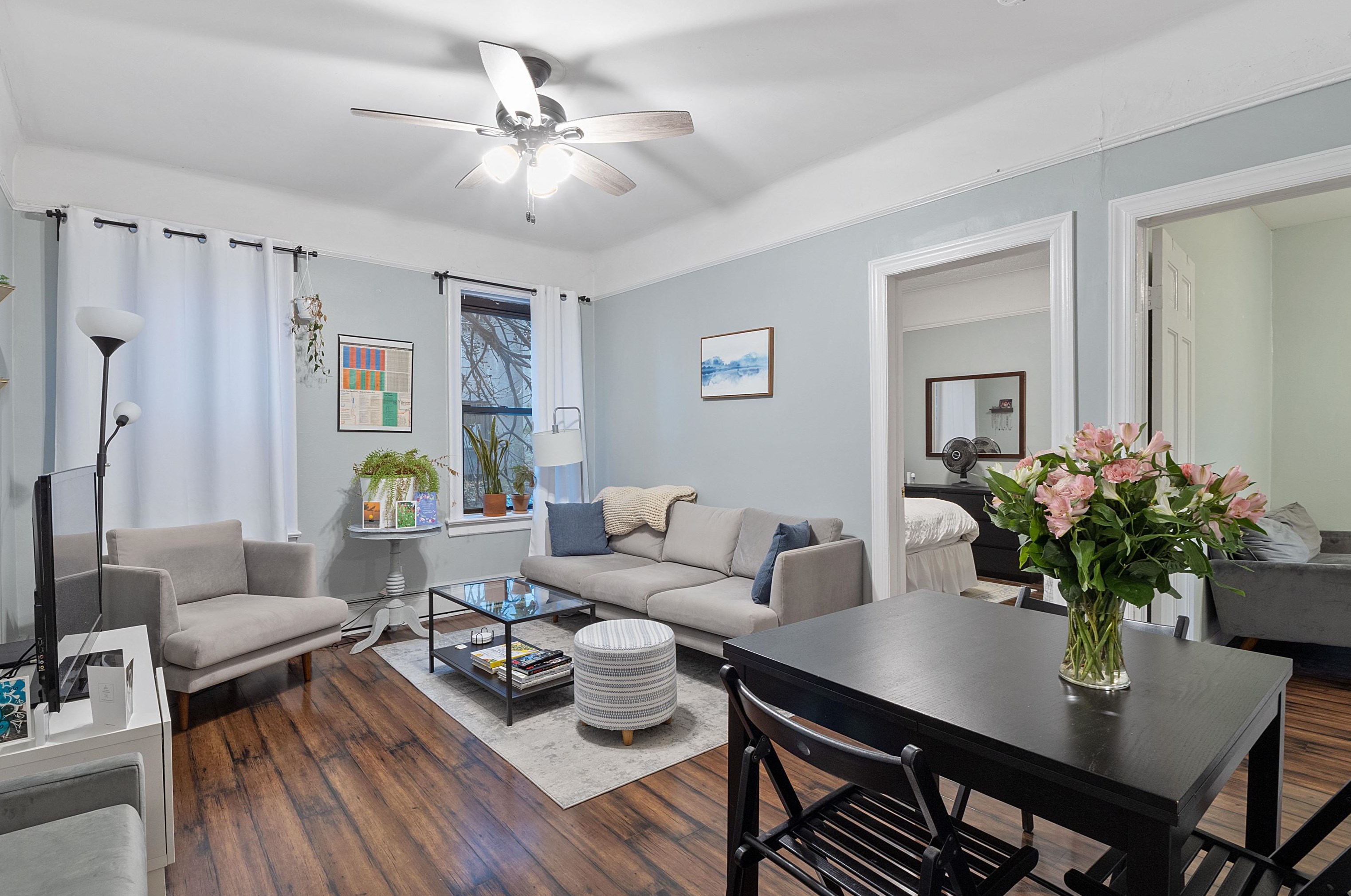 247 Montgomery St, Jersey City, NJ 07302-4035