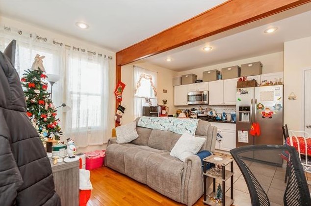 17-19 Chase Ct #1r, Bayonne, NJ 07002