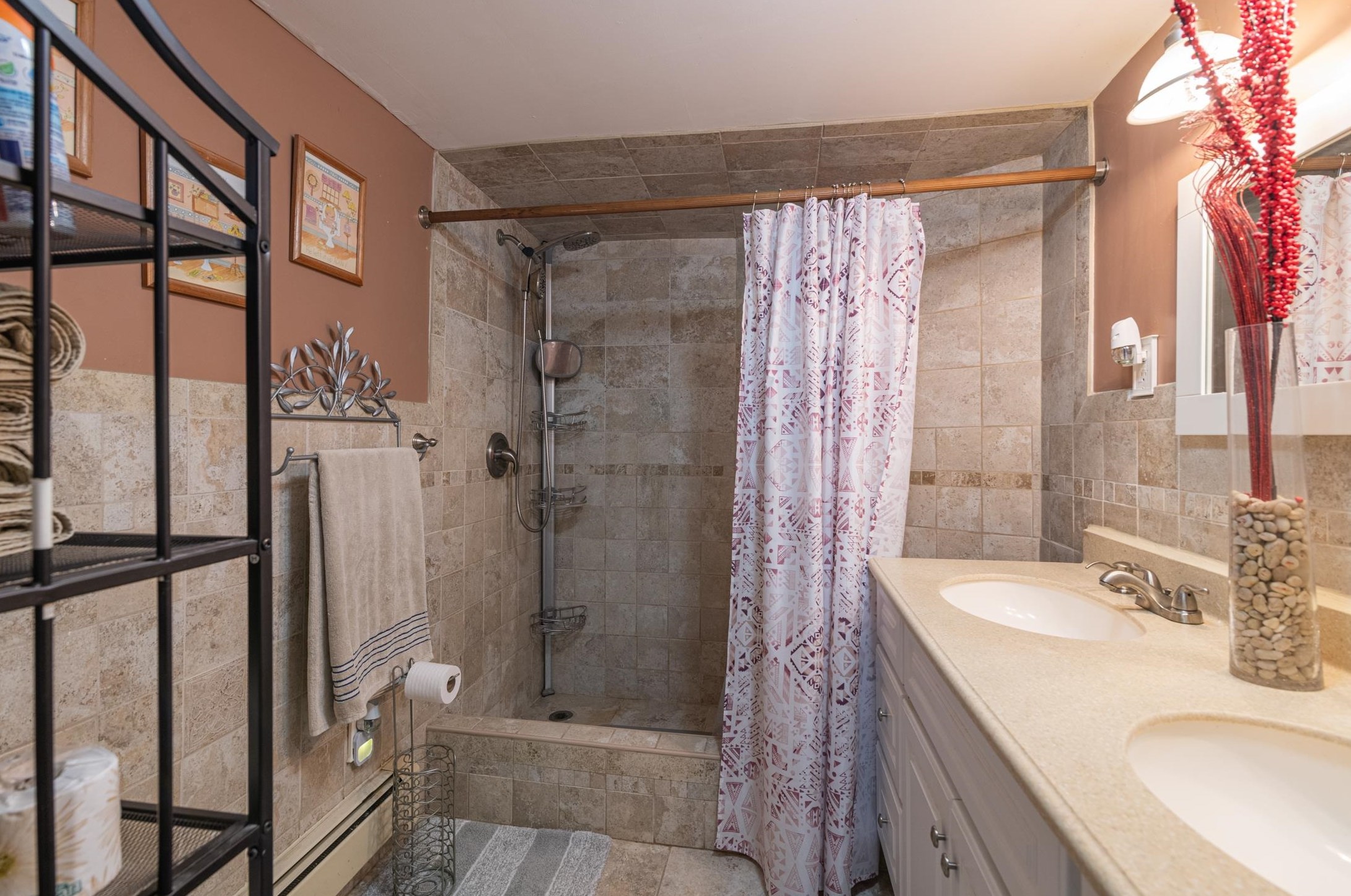 41 21 St, Bayonne NJ  07002-4531 exterior