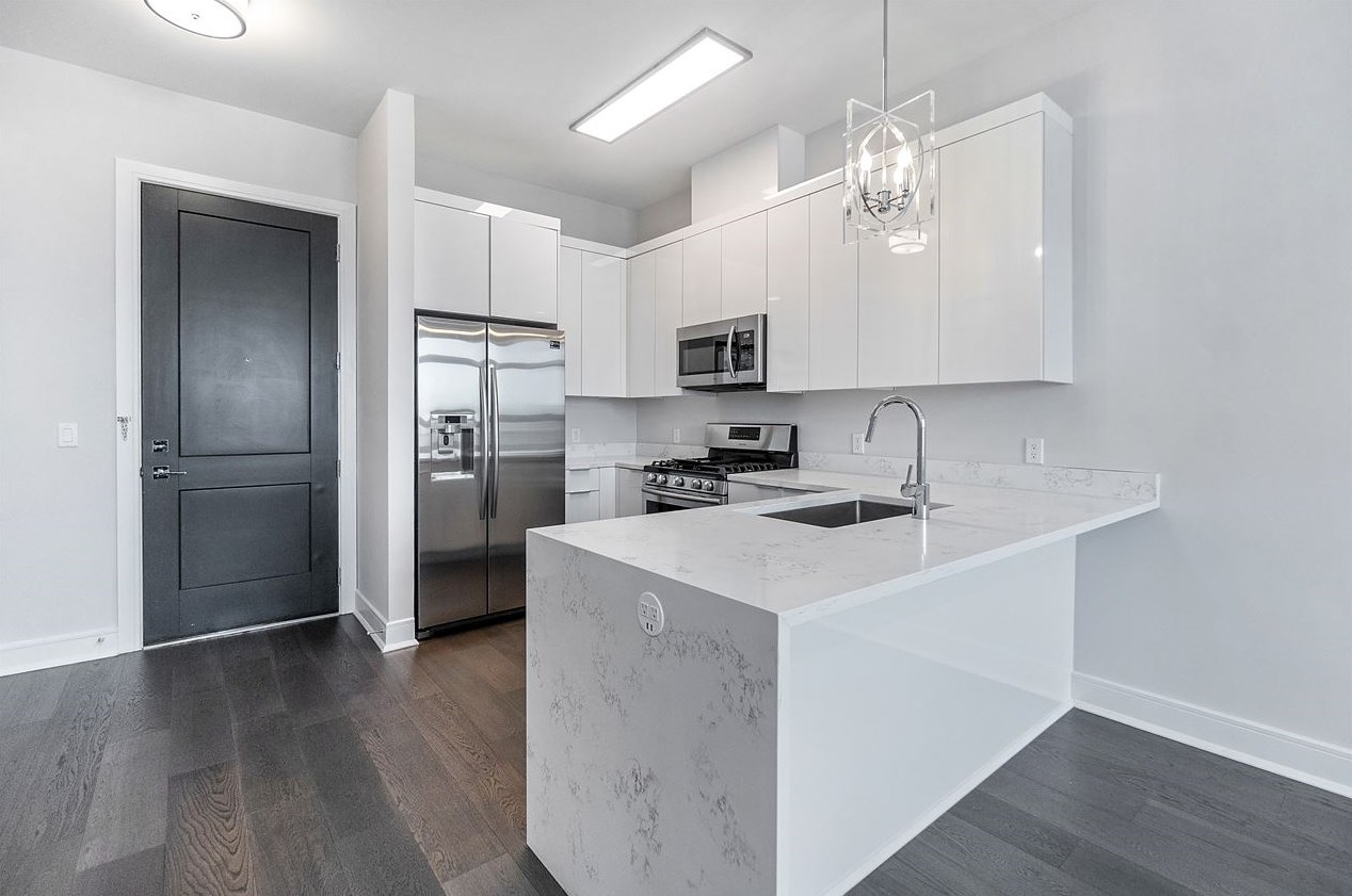 119 Peter St #308, Union City, NJ 07087