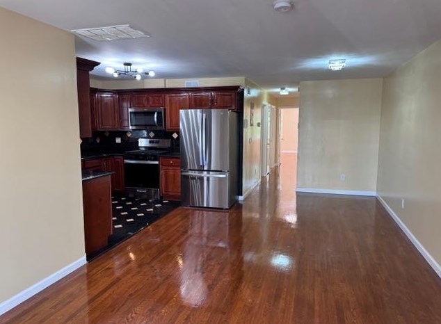 193 Orient Ave, Jersey City, NJ 07305-1608
