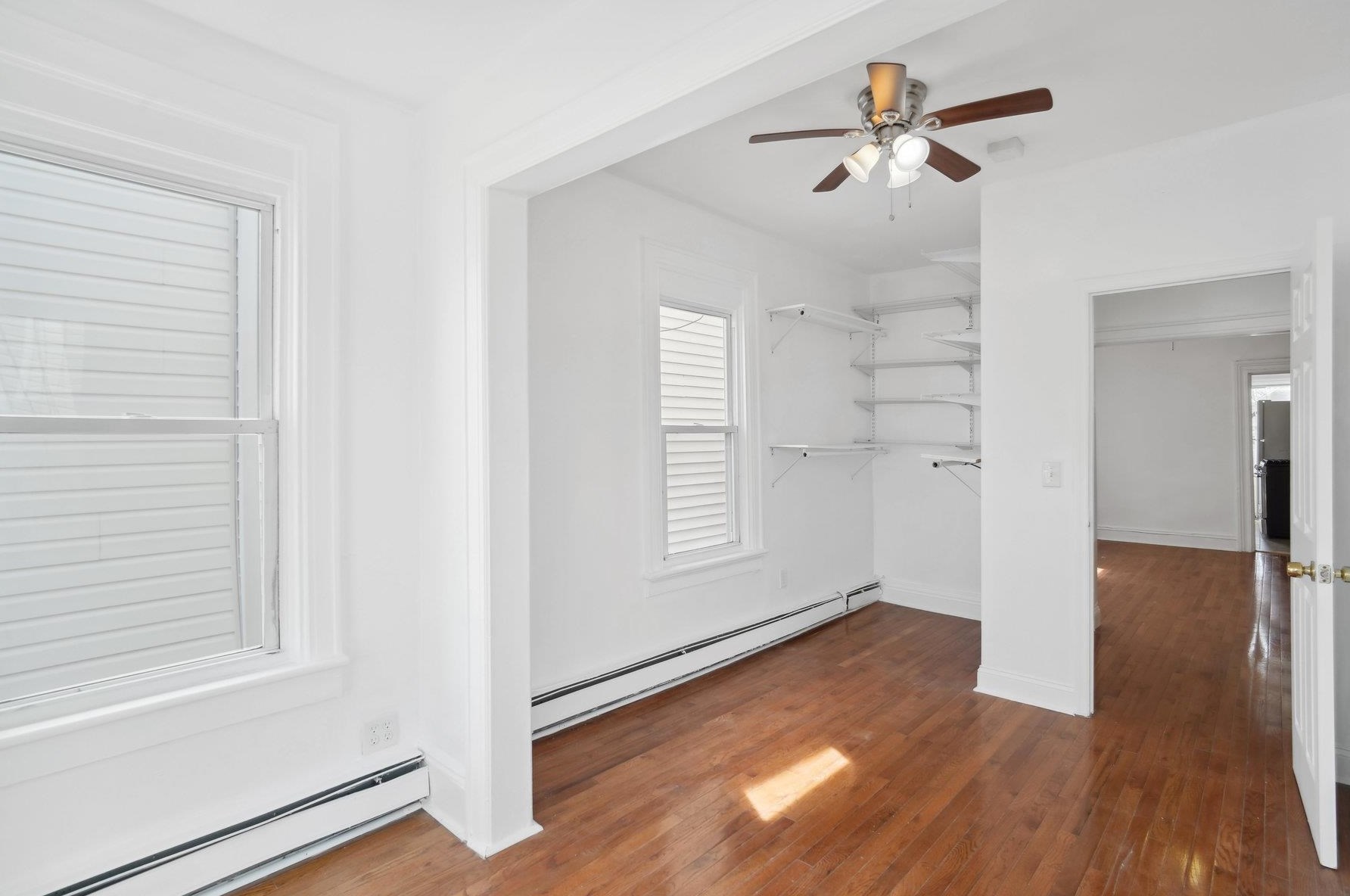 32 E 46th St #2, Bayonne, NJ 07002