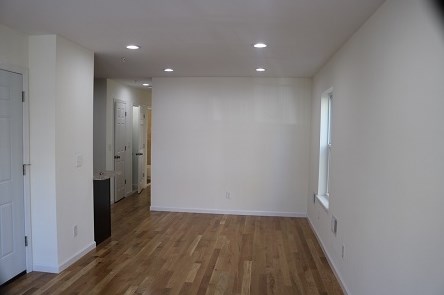 206 Woodward St #1, Jersey City, NJ 07304