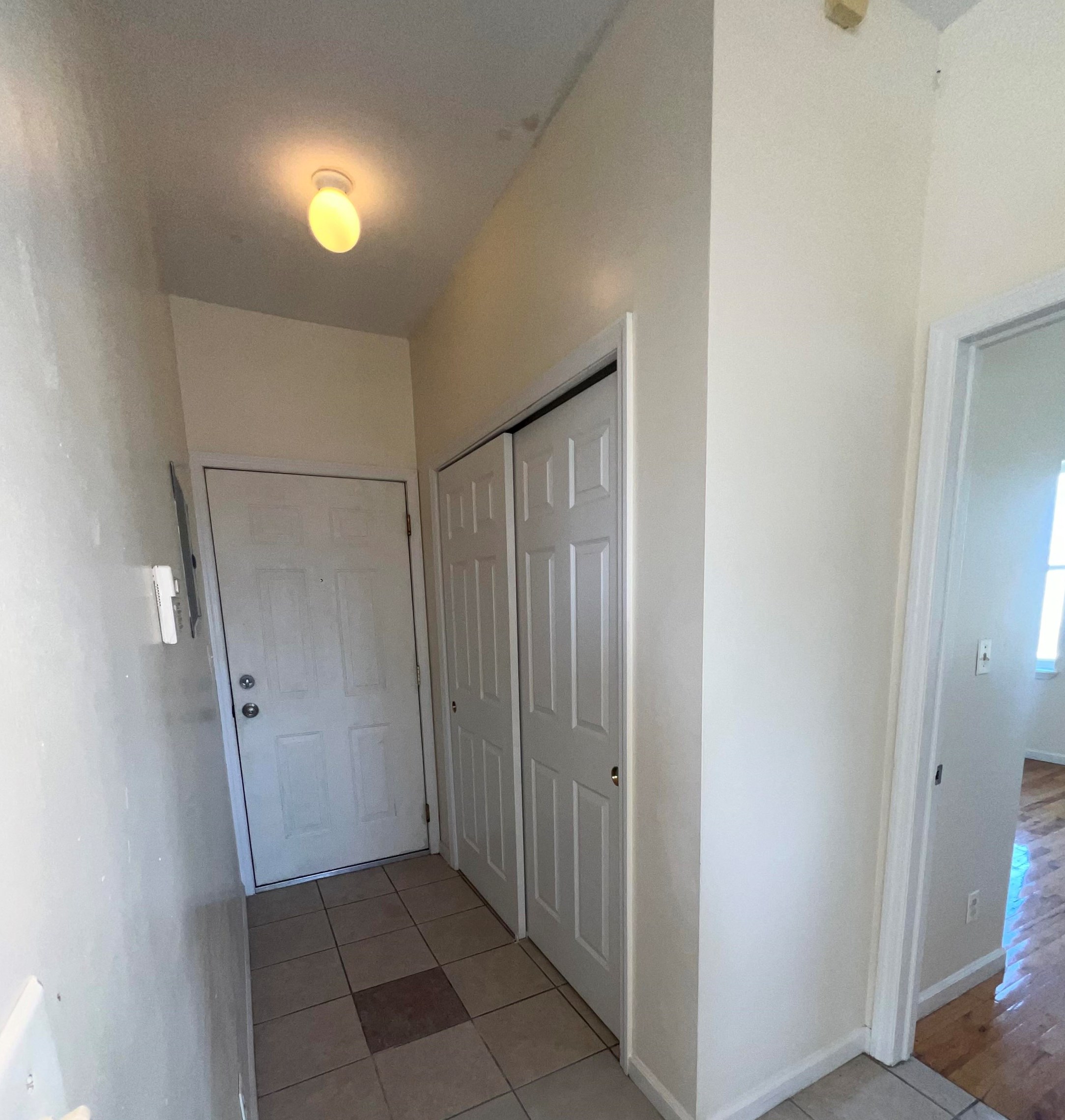 250 Orange Ave, Newark NJ  07103-2459 exterior