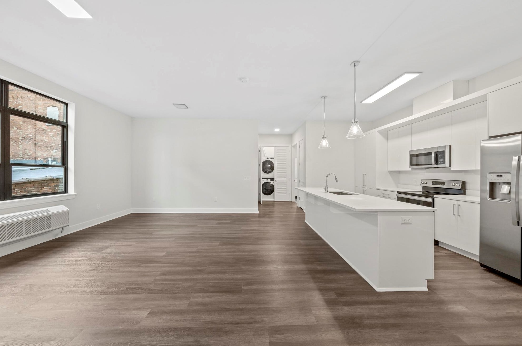 121 34th St #314, Union City, NJ 07087