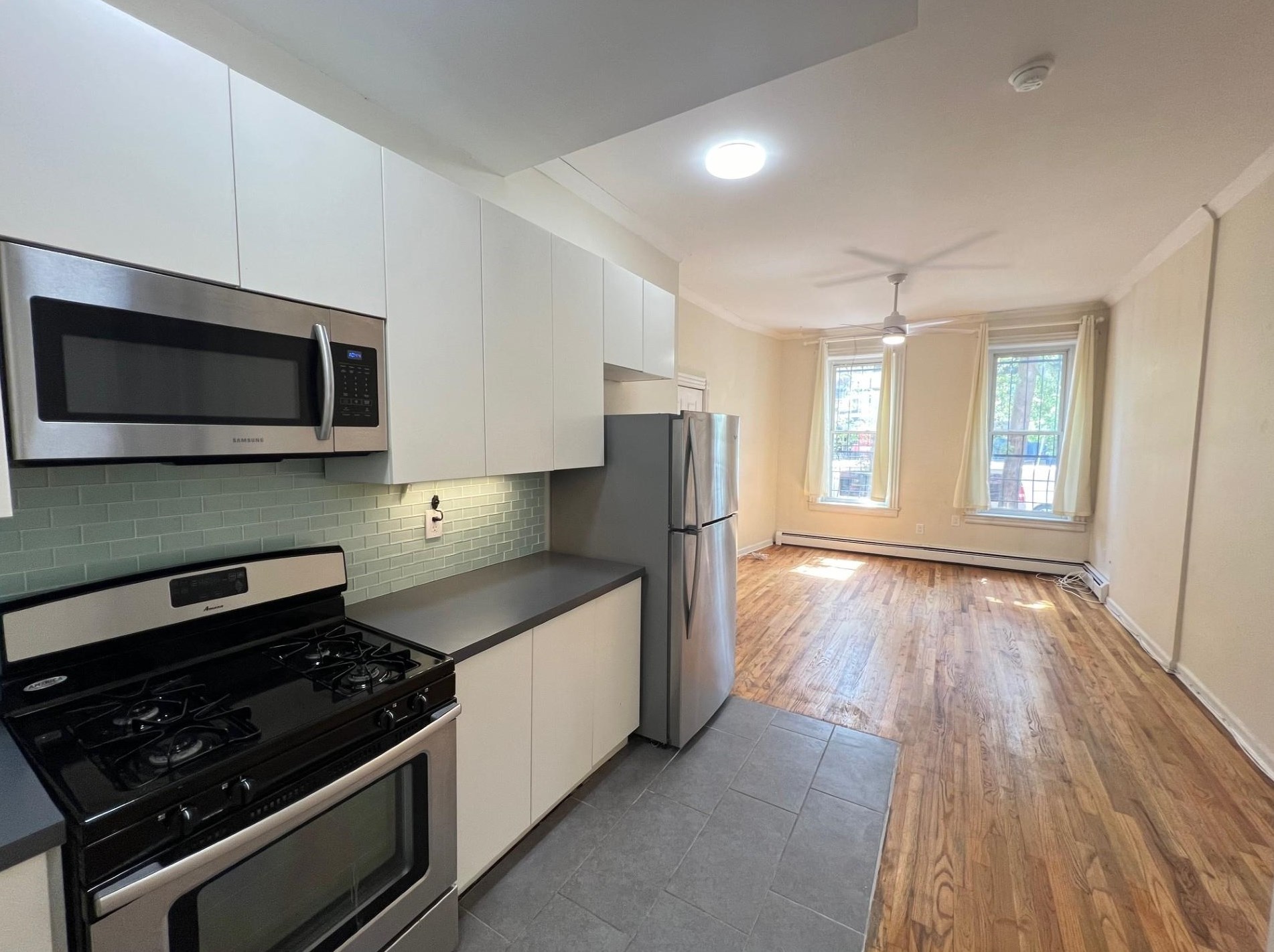 317 Barrow St #1-s, Jersey City, NJ 07302