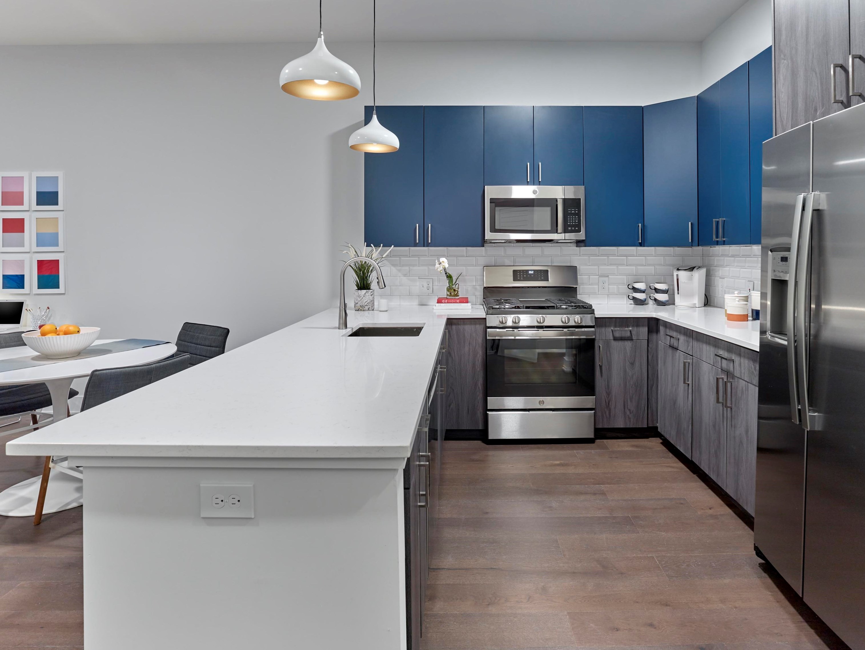 260 Ave E #210, Bayonne, NJ 07002