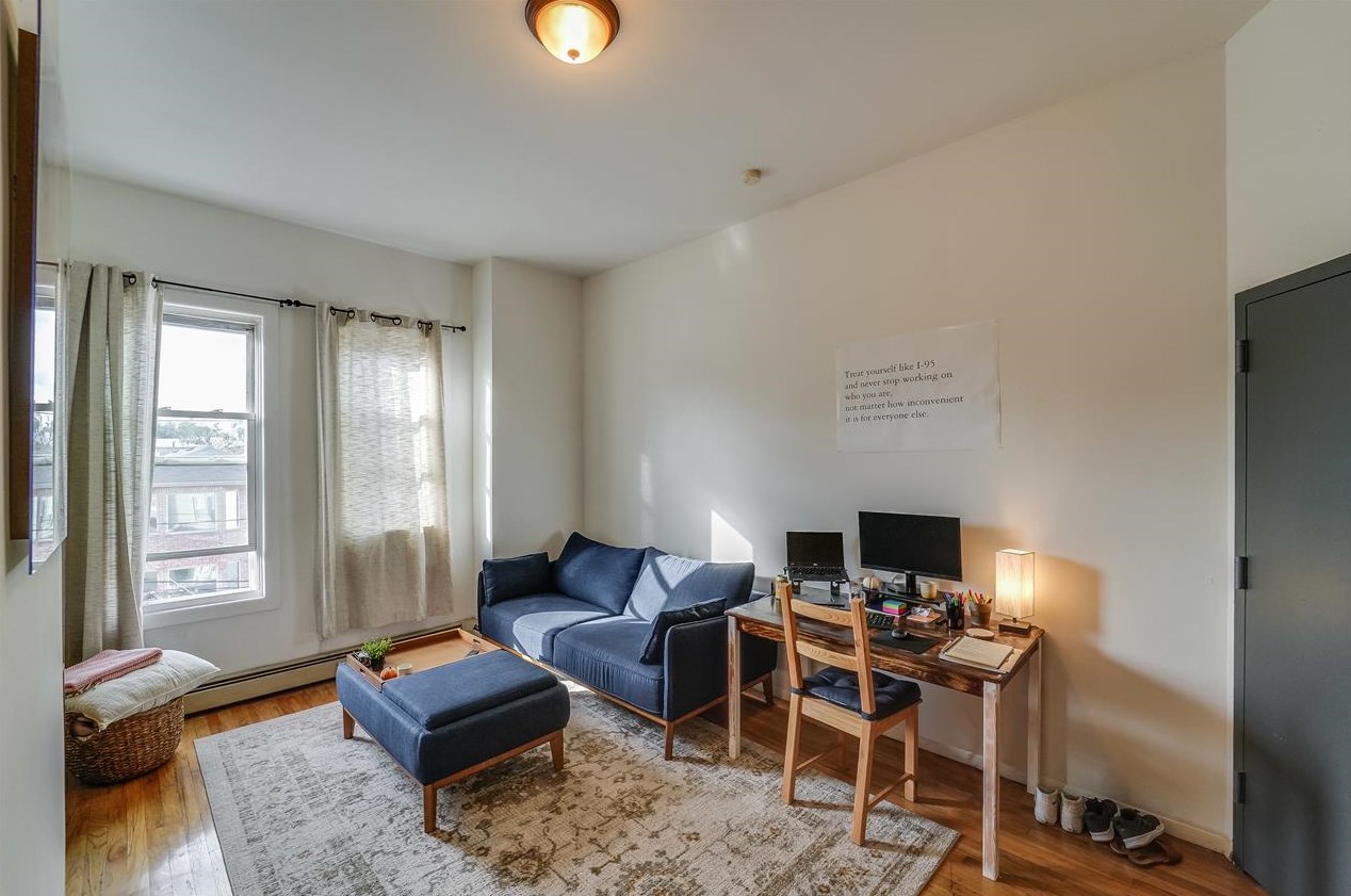 78 Webster Ave #2r, Jersey City, NJ 07307