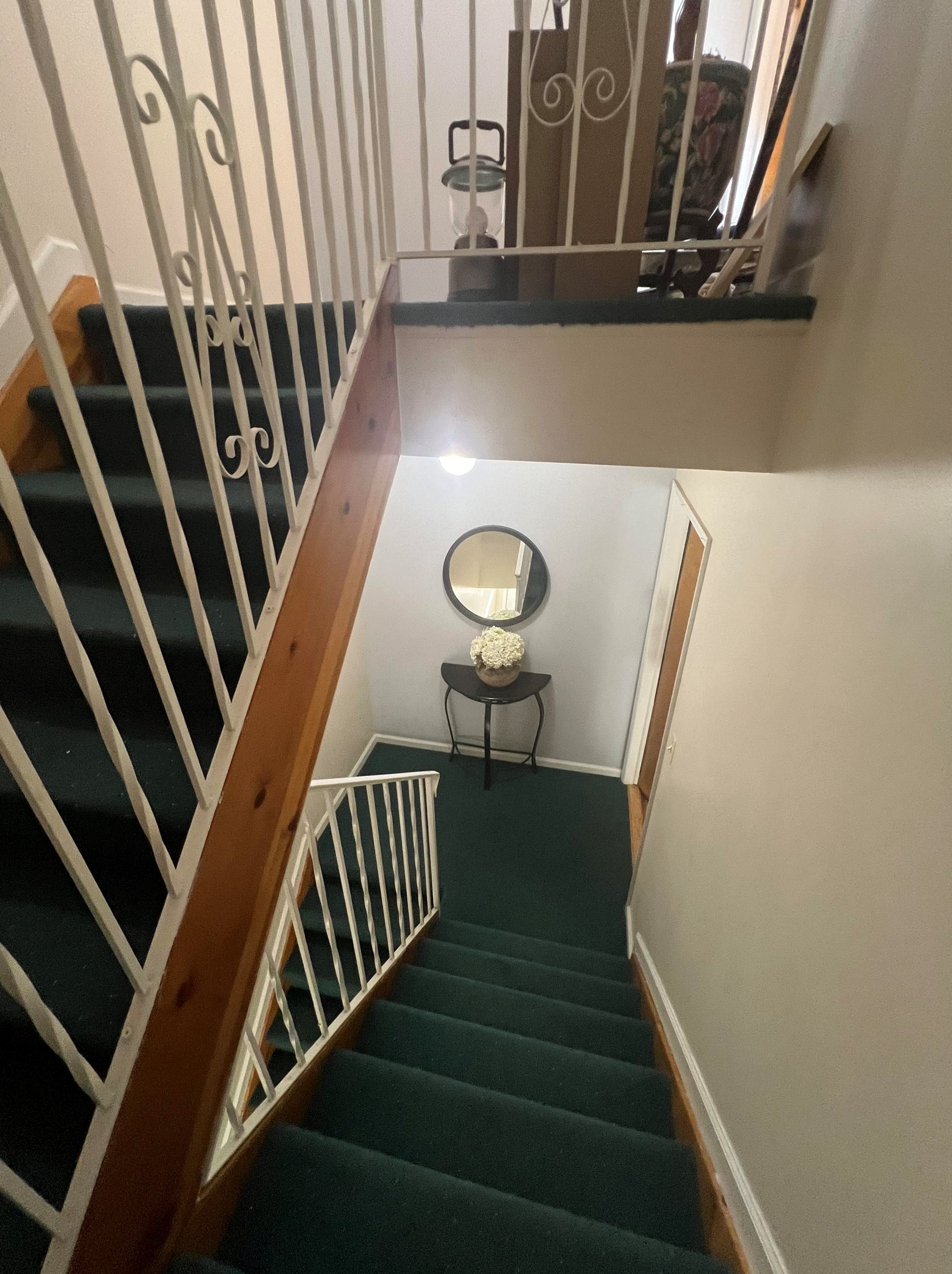 7608 Lucky Ln, North Bergen, NJ 07047