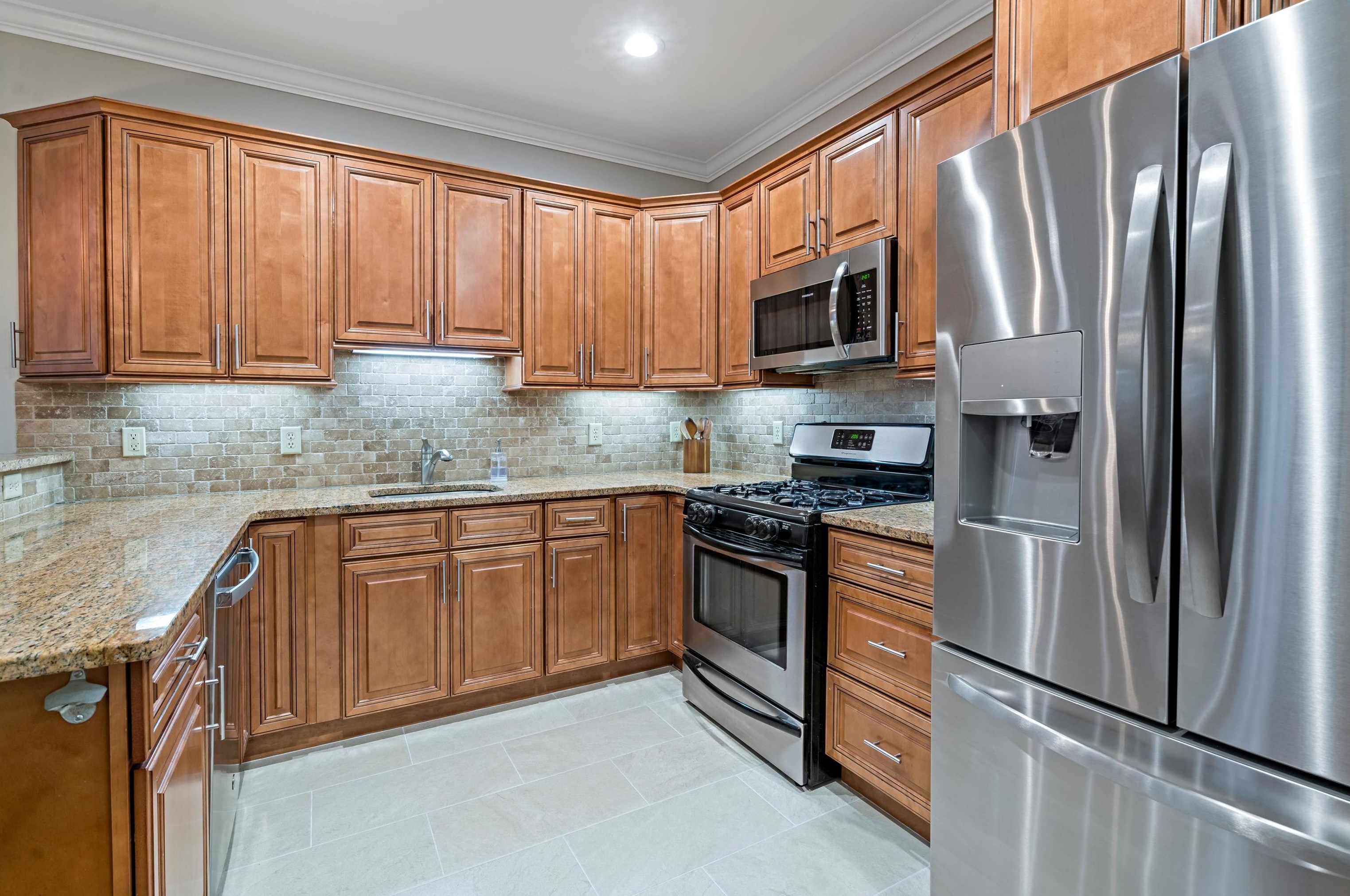 369 5th St # 2, Jersey City, NJ 07302