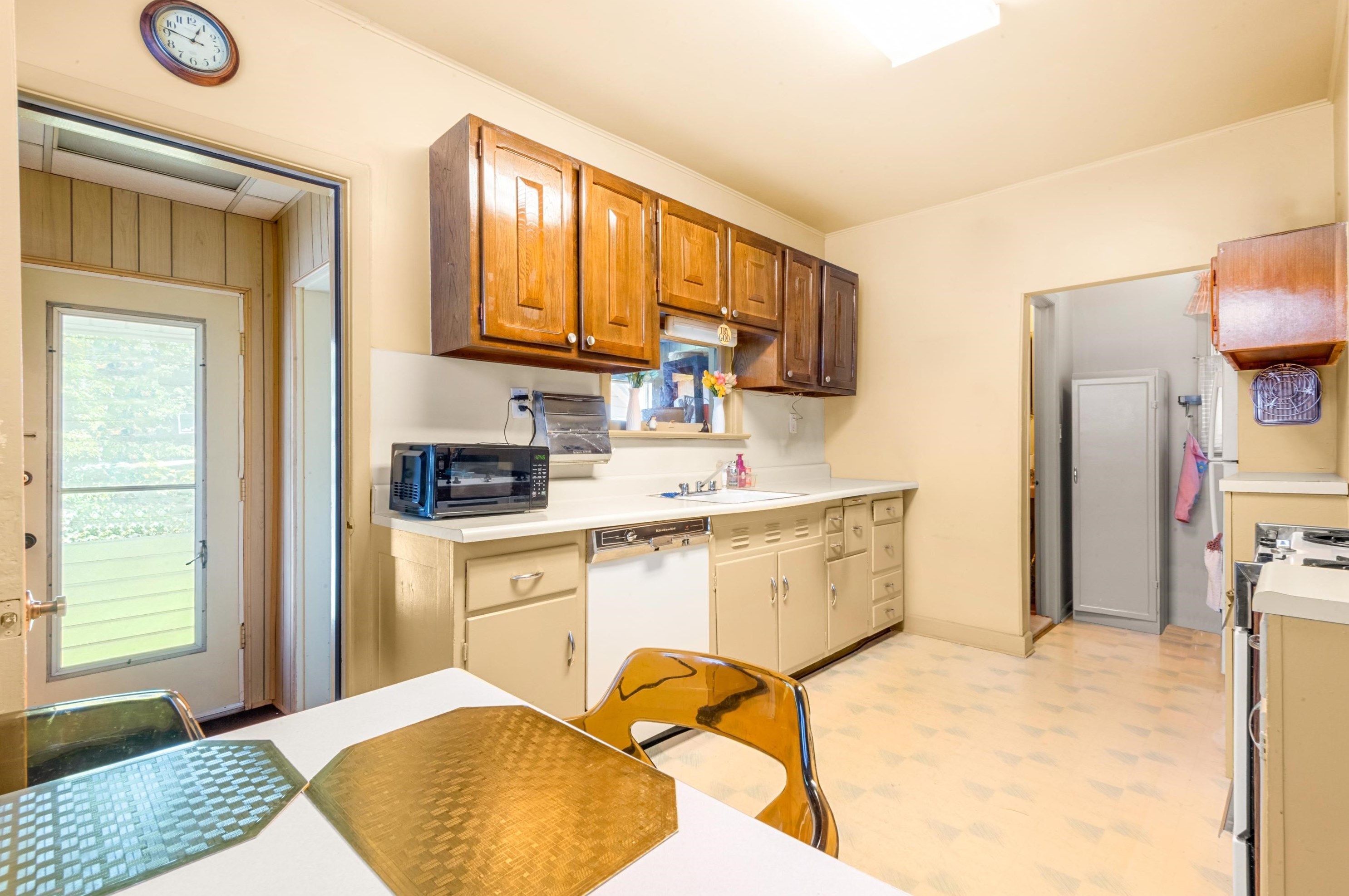 83 38th St, Bayonne NJ  07002-4813 exterior