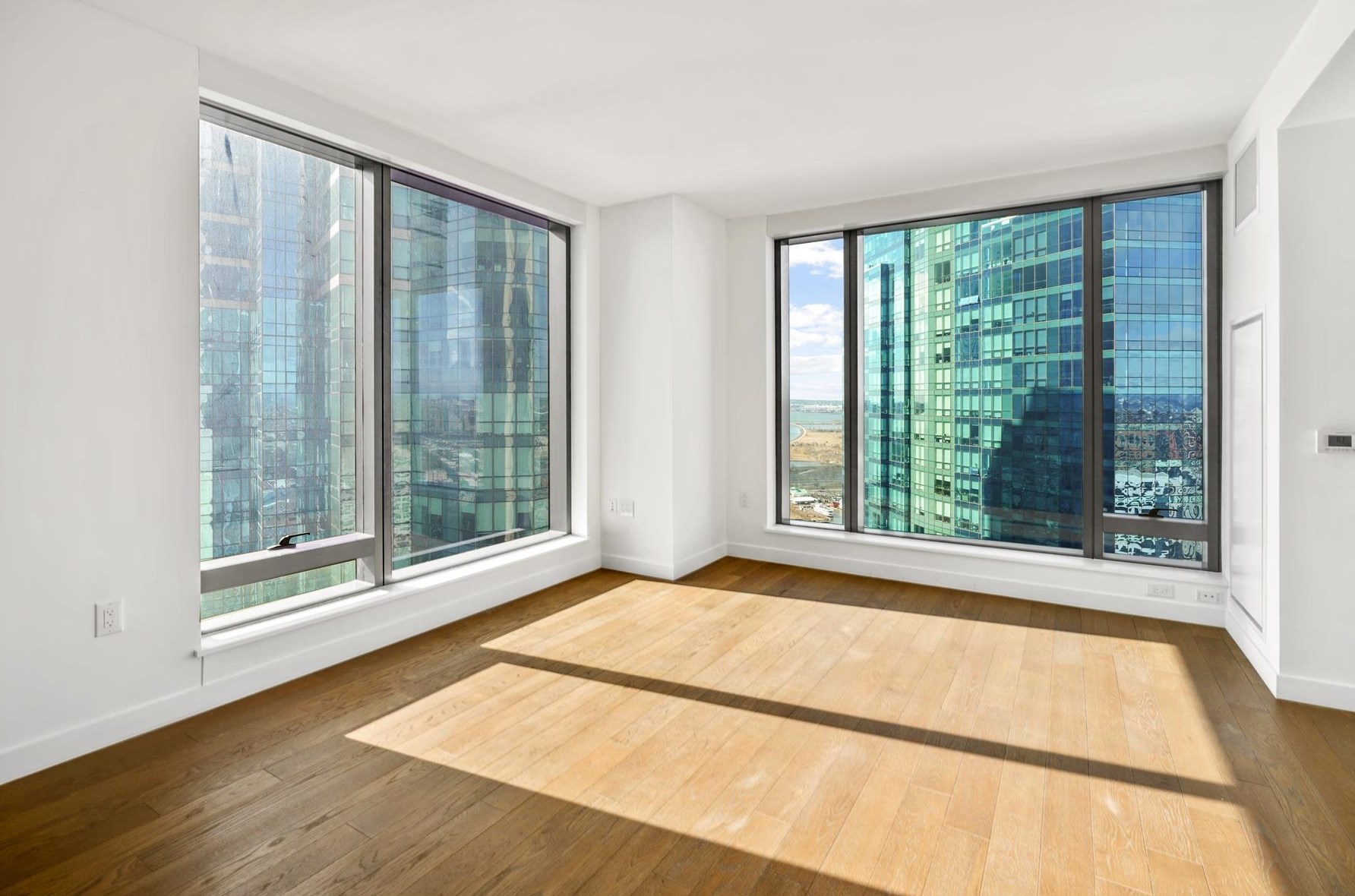 99 Hudson St #3711, Jersey City, NJ 07302