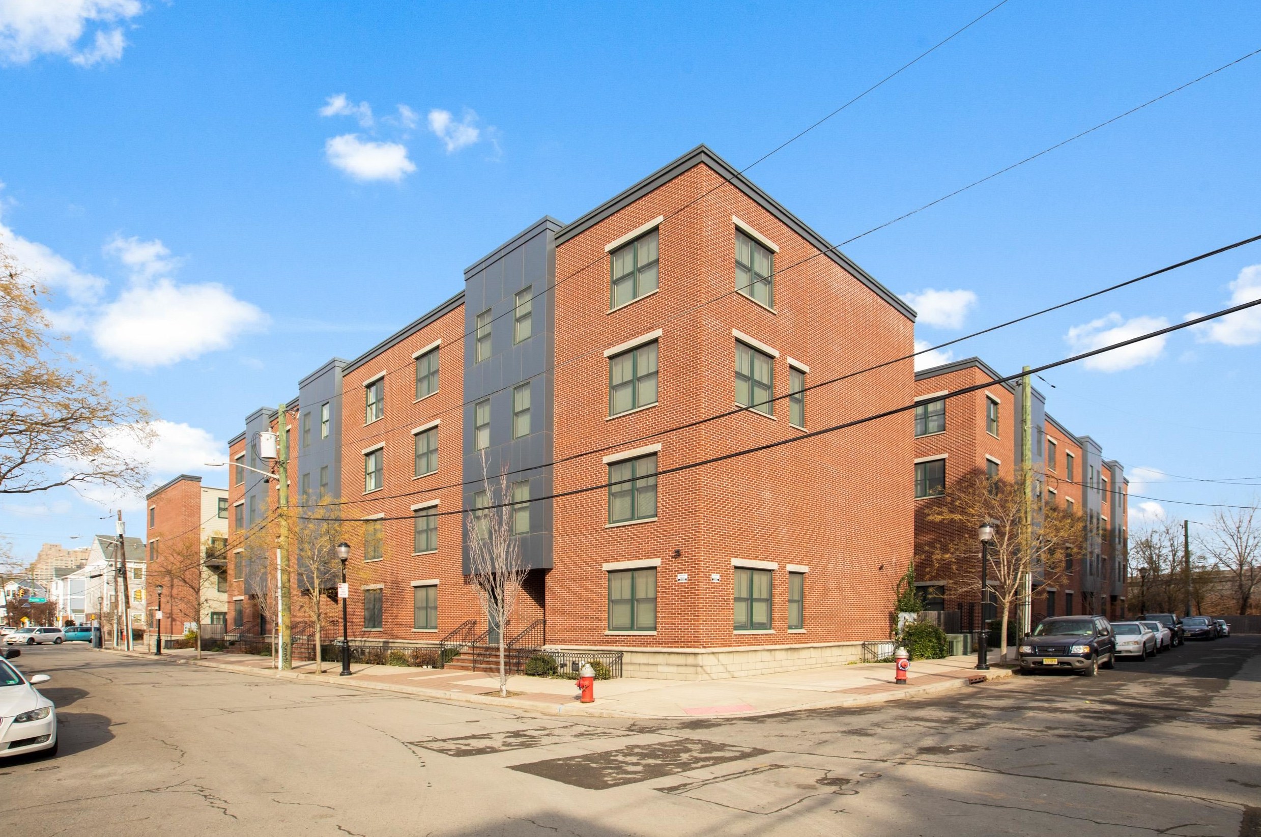 24-2 Ash St, Jersey City NJ  07304-4111 exterior