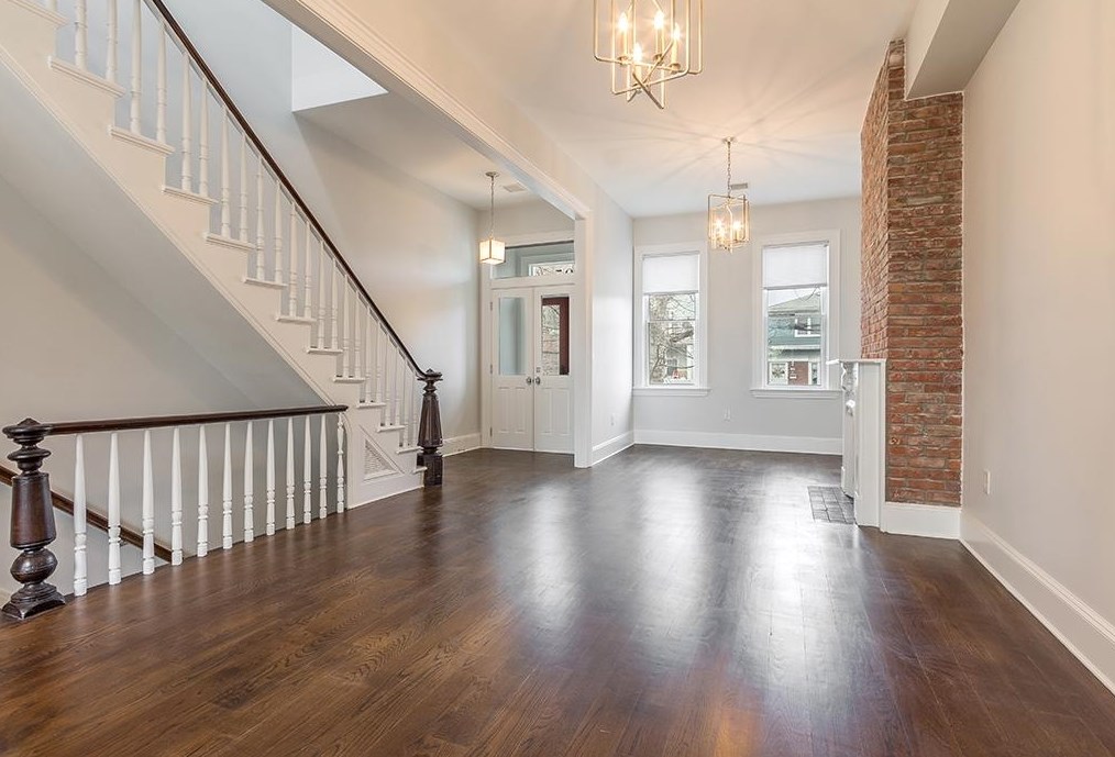 39 Waverly St, Jersey City, NJ 07306-1007