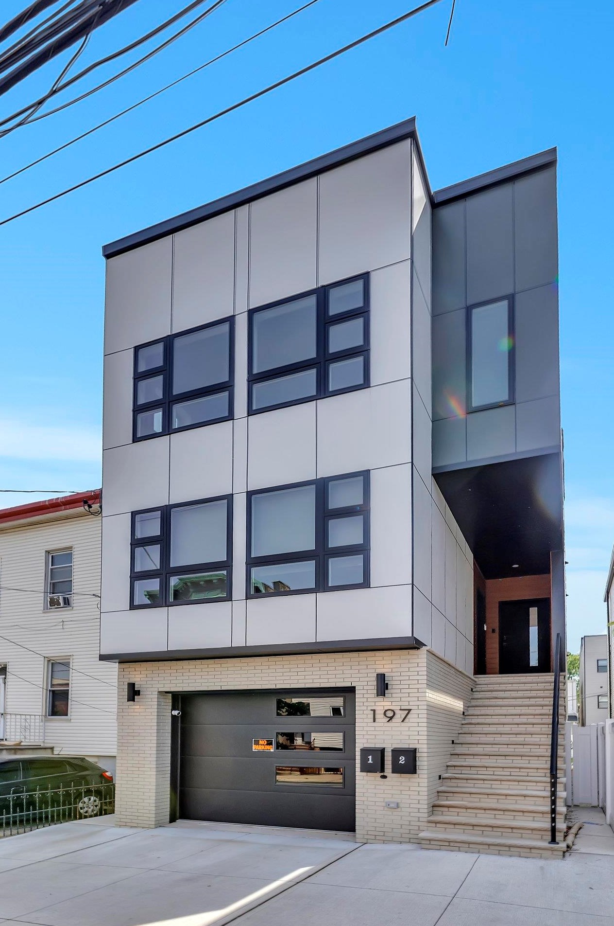 197 Griffith St, Jersey City, NJ 07307