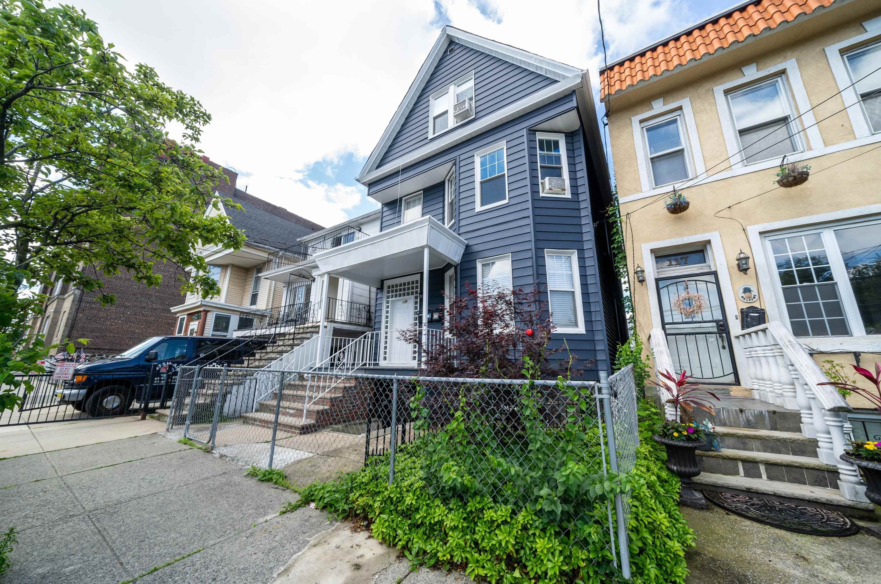 115 73rd St, North Bergen, NJ 07047