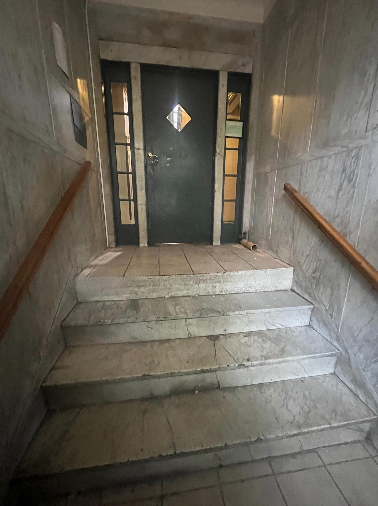 265 Union St #12, Jersey City, NJ 07304
