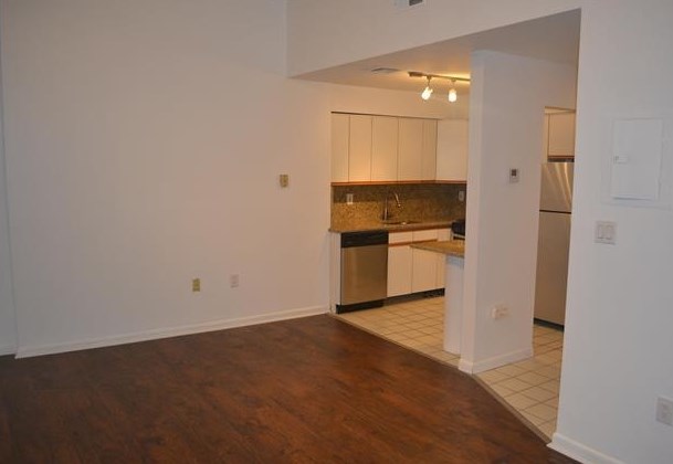 120 Sherman Ave #2f, Jersey City, NJ